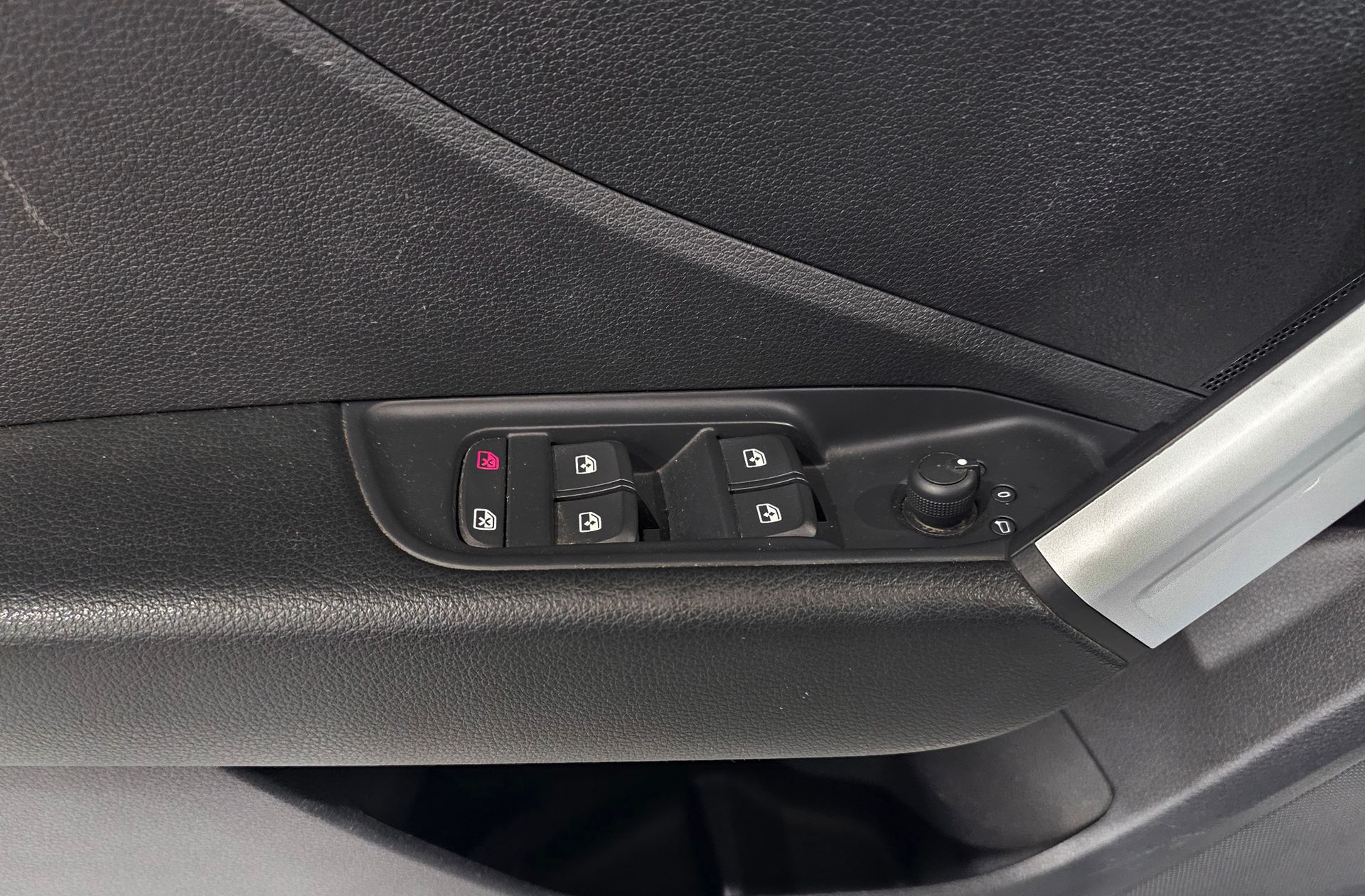 Audi Q2 design 30 TFSI - foto 33