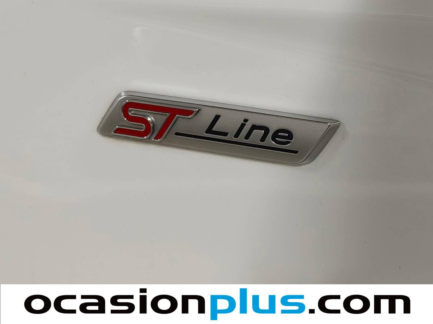 Ford Focus Ford Focus 1.5 Ecoboost ST-Line Black&Red (182 CV) seminuevo