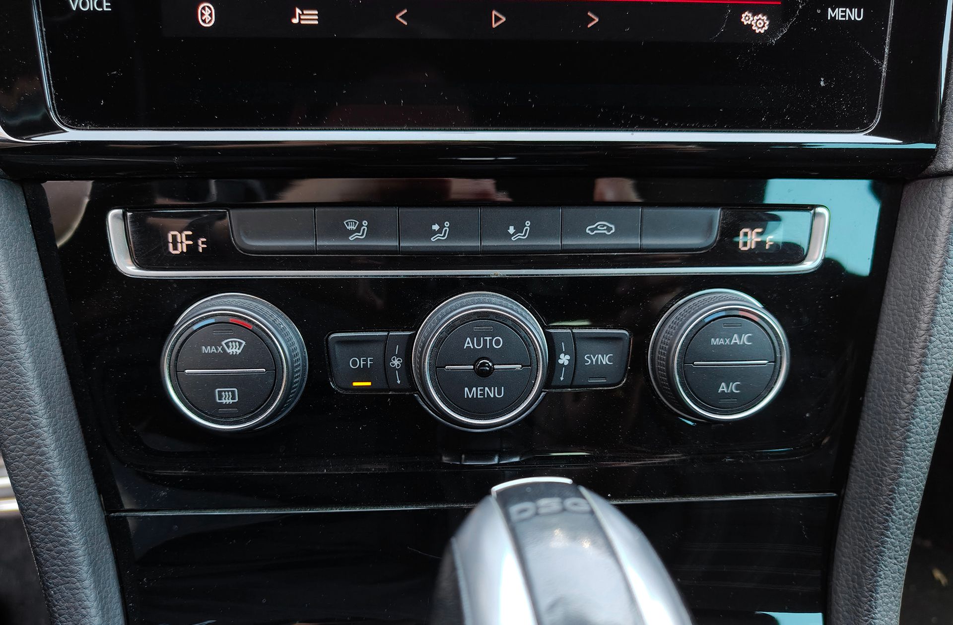 Volkswagen Golf GTI 2.0 TSI DSG - foto 29