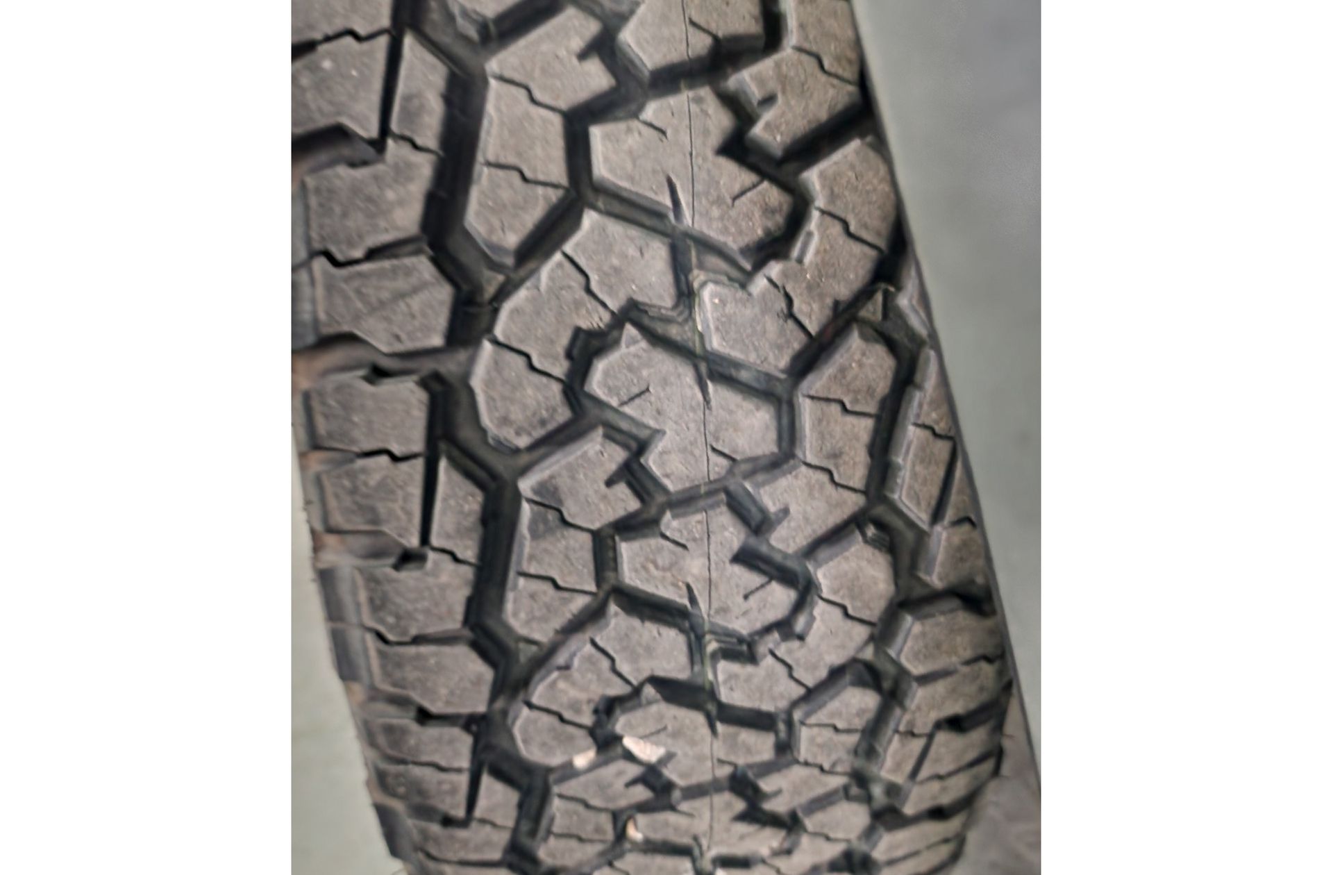 Jeep Cherokee 2.8 CRD Limited 4x4 - foto 30