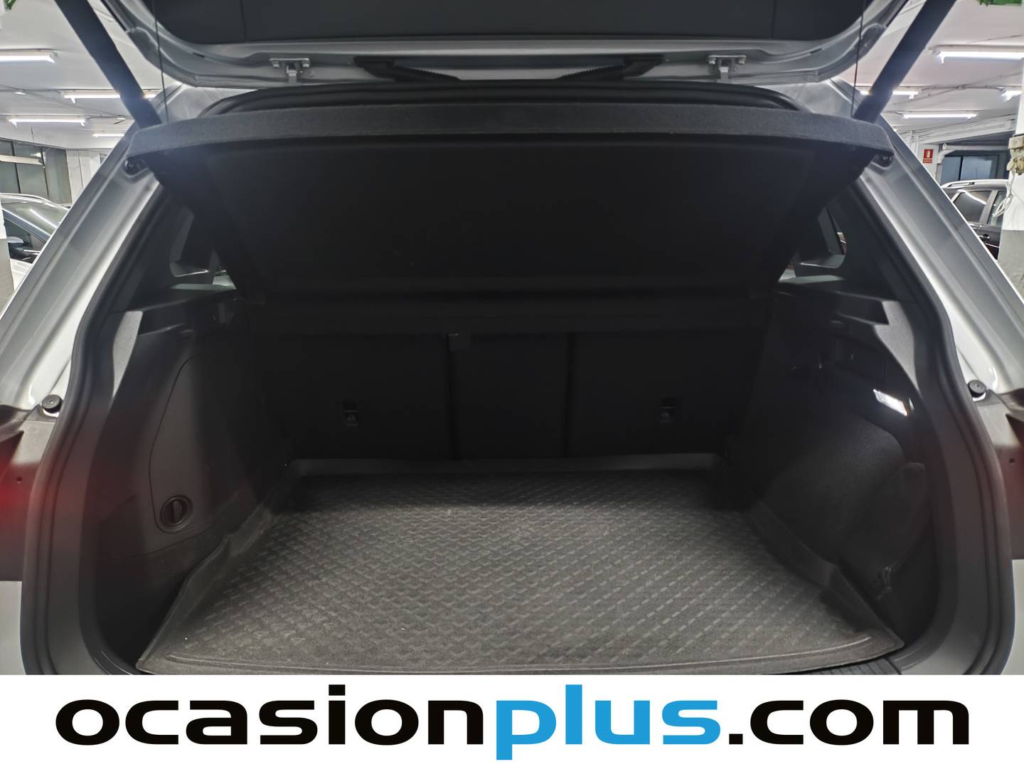 Foto Volkswagen Tiguan Volkswagen Tiguan R-Line 1.4 TSI eHybrid (245 CV) DSG