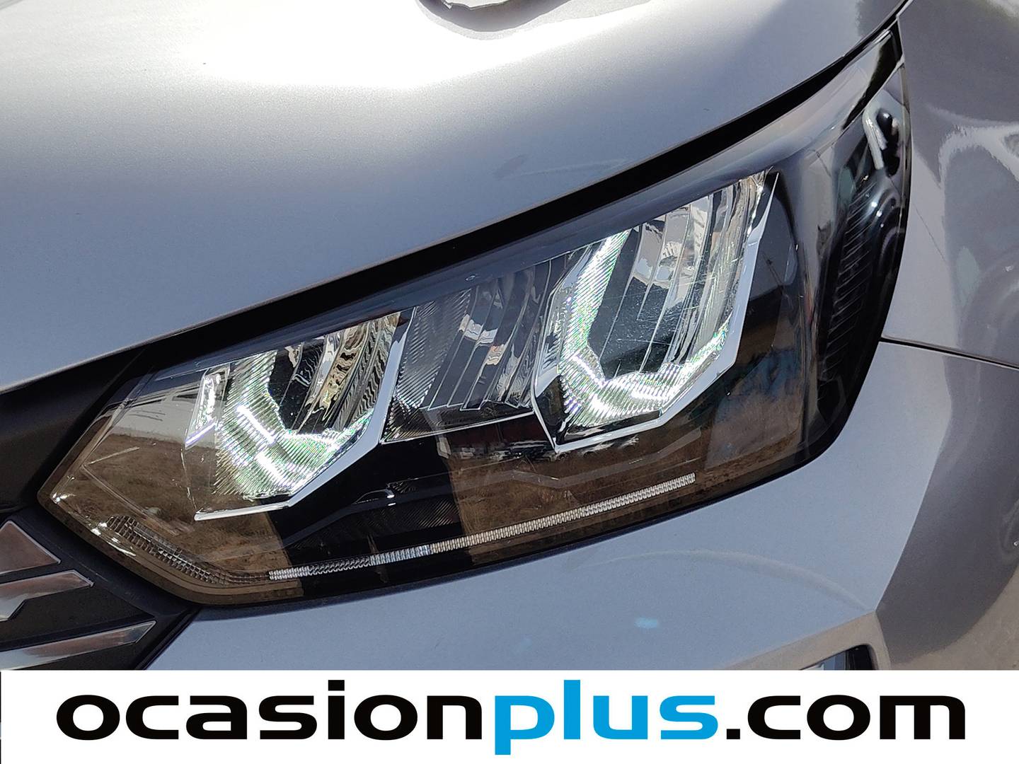 Extras del Peugeot 2008 Peugeot 2008 Allure Hybrid eDCS6 (145 CV)