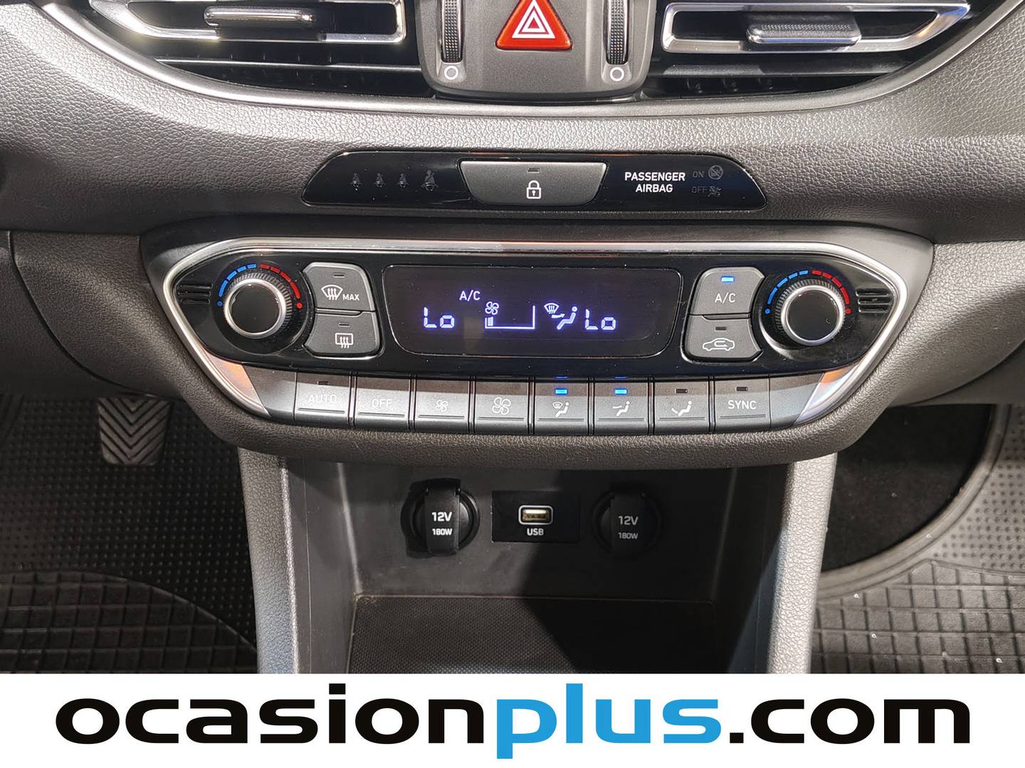 Extras del Hyundai i30 Hyundai i30 1.6 CRDi Klass (116 CV)