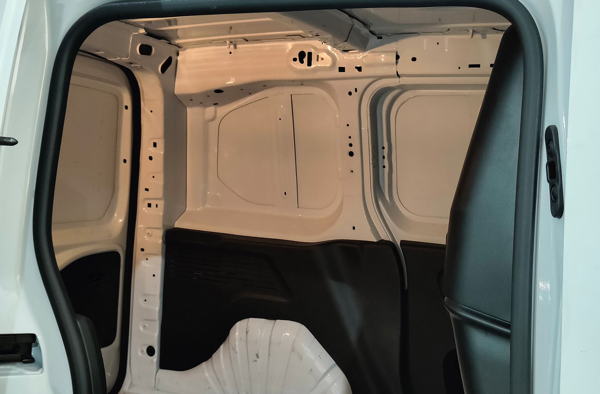 Opel Combo Cargo 1.5 Diesel M 650kg - foto 15