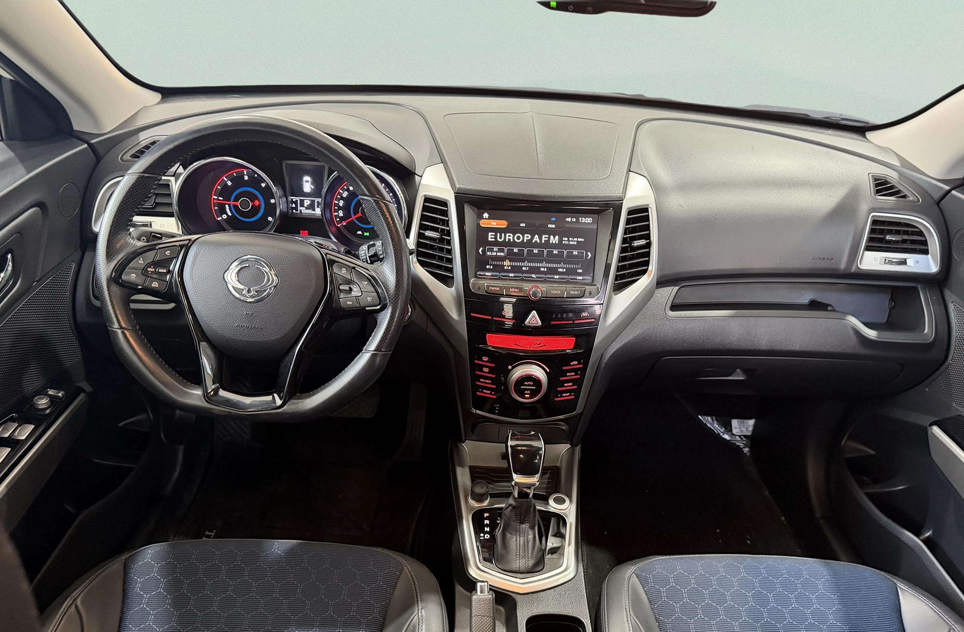 SsangYong Tivoli D16T Limited 4x4 - foto 7