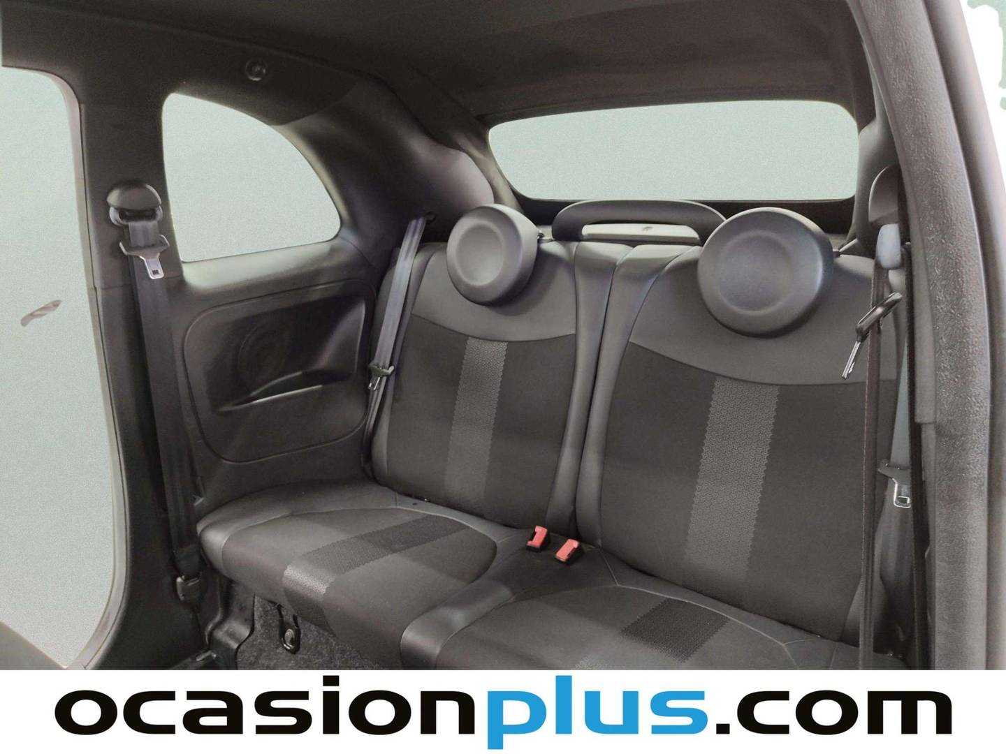 Foto asientos traseros Fiat 500C Fiat 500C 1.2 8v Cabrio S (69 CV)