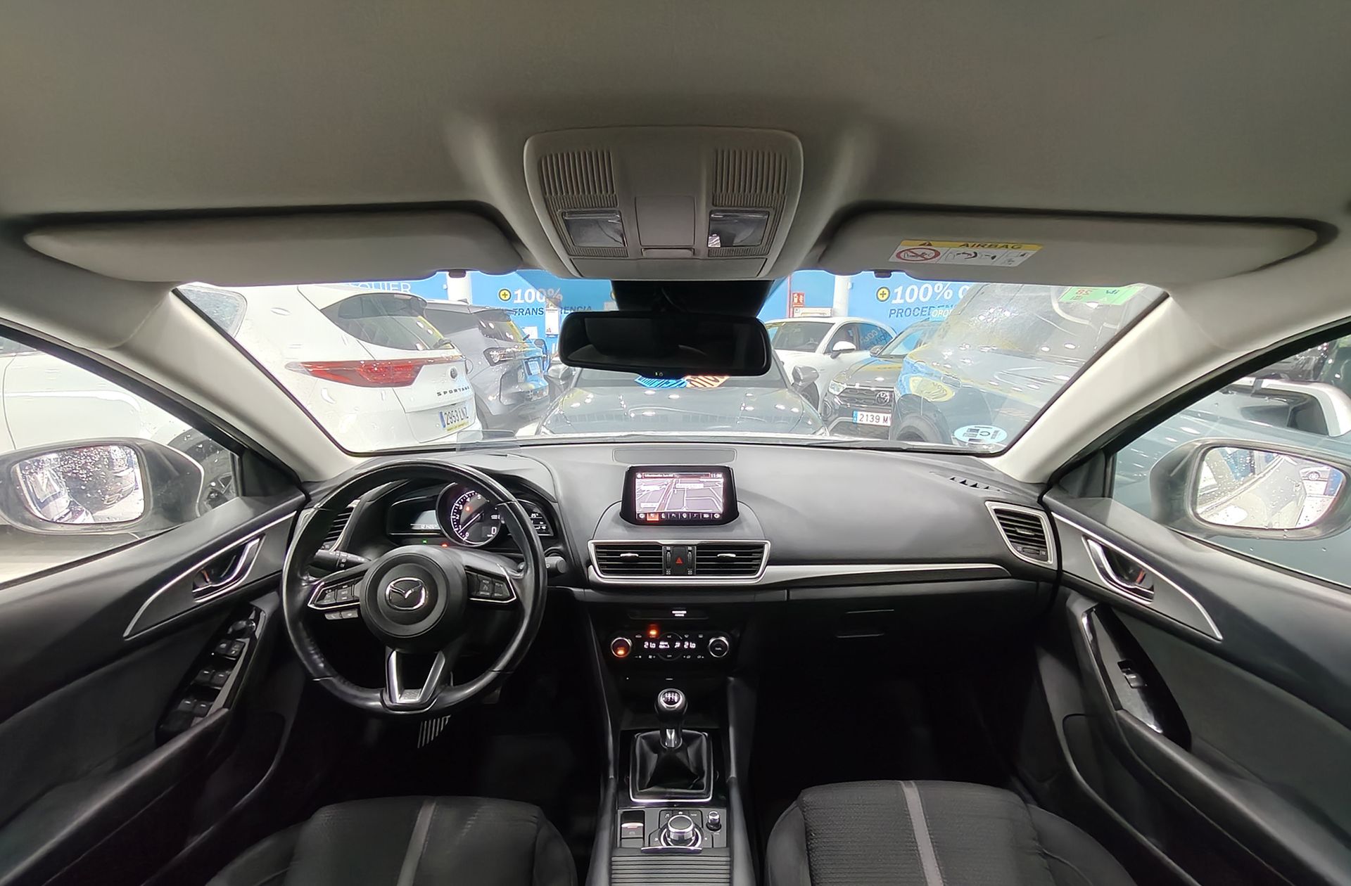 Mazda3 2.0 GE Black Tech Edition - foto 6