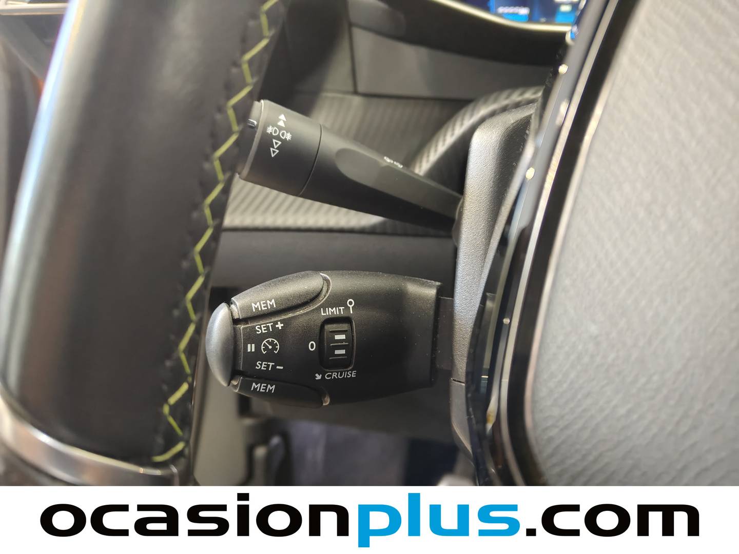 Foto Peugeot 2008 Peugeot 2008 PureTech 130 S&S GT (130 CV)