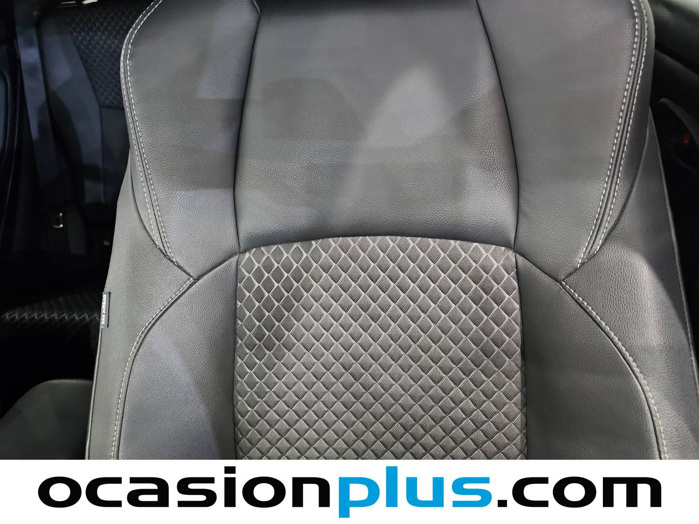 Extras y acabados del Toyota Yaris Toyota Yaris 120H Style (116 CV)