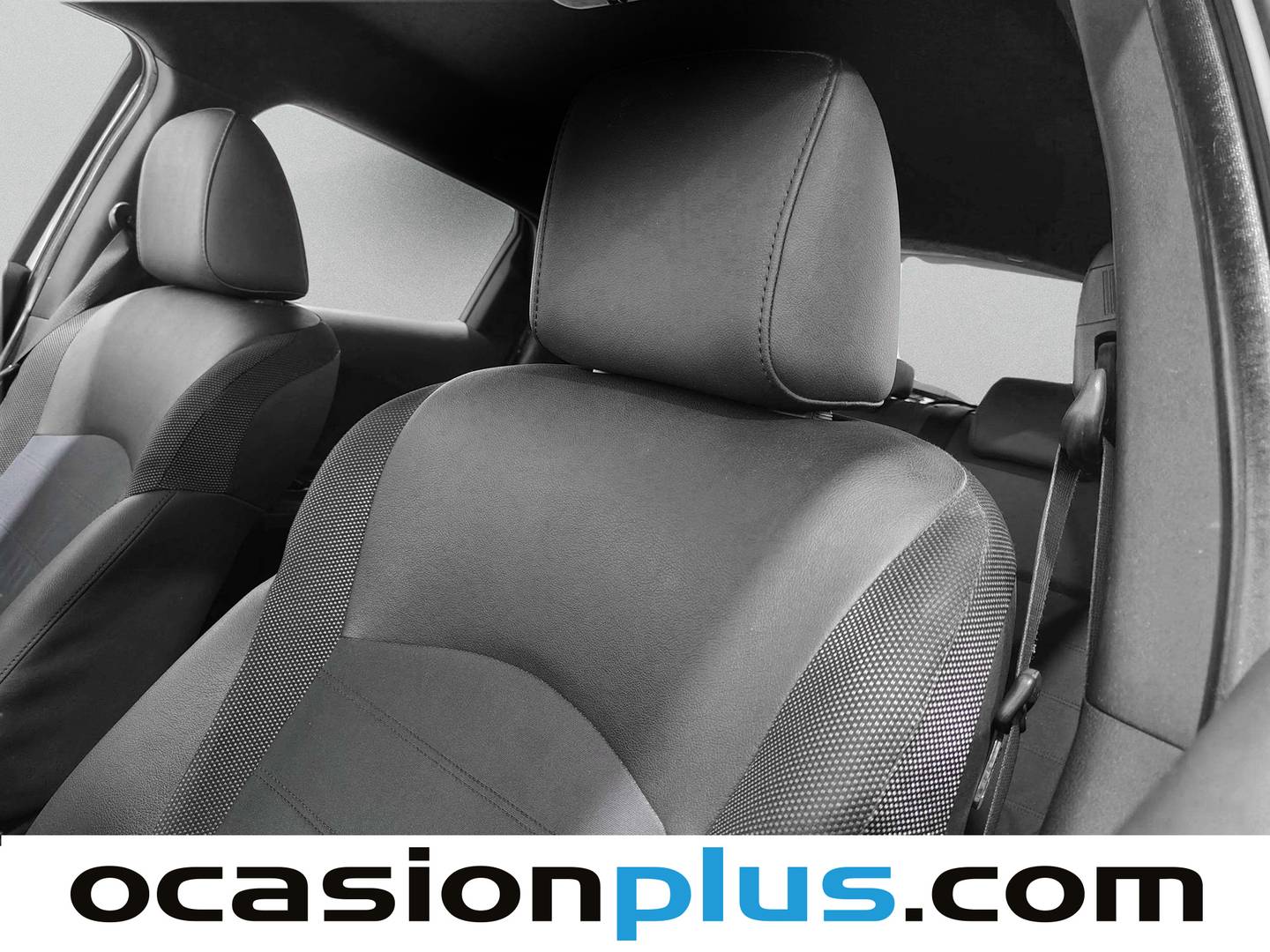 Extras del Nissan JUKE Nissan Juke 1.2 DIG-T N-Connecta (115 CV)