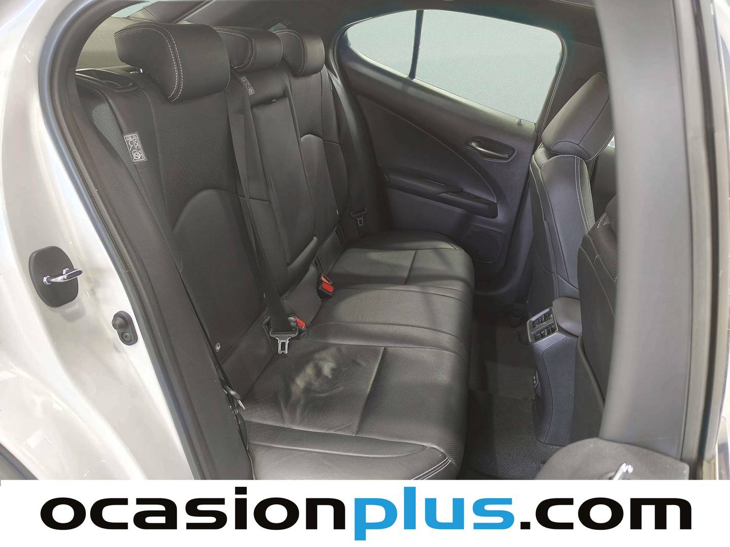 Foto Lexus UX Lexus UX 250h Style (184 CV)