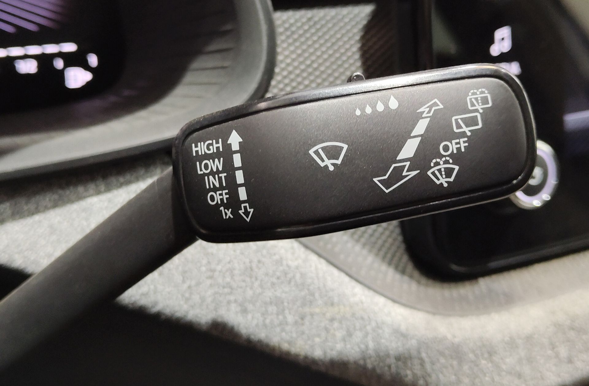 Škoda Scala 1.0 TSI Selection - foto 28