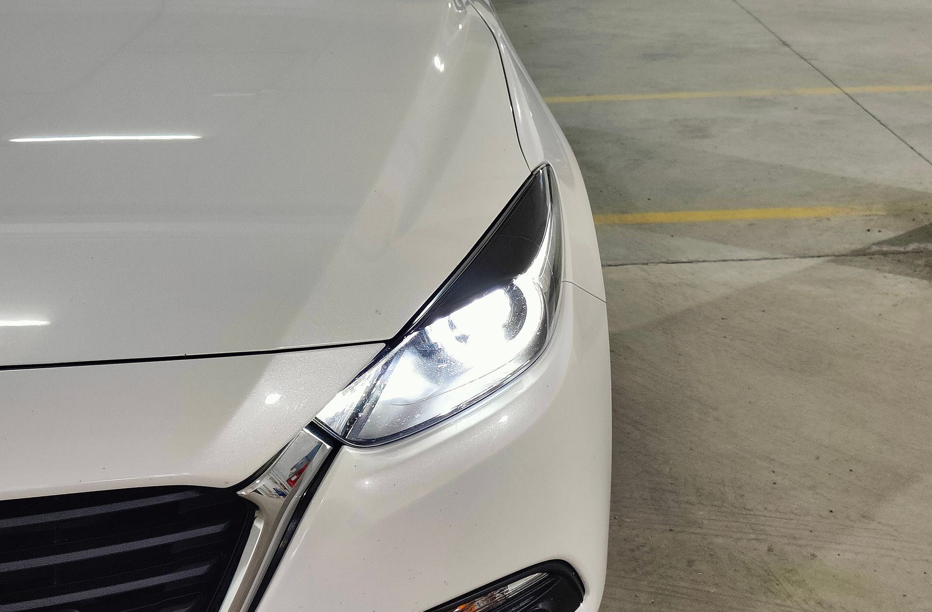 Mazda Mazda3 2.0 GE Black Tech Edition - foto 16