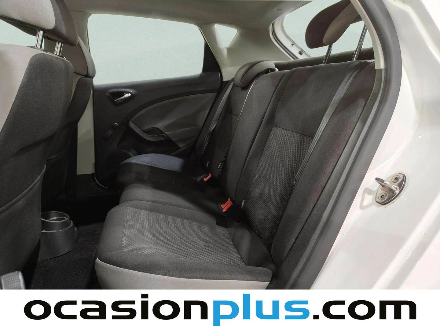 Foto asientos traseros Seat Ibiza Seat Ibiza 1.4 TDI Style (105 CV)
