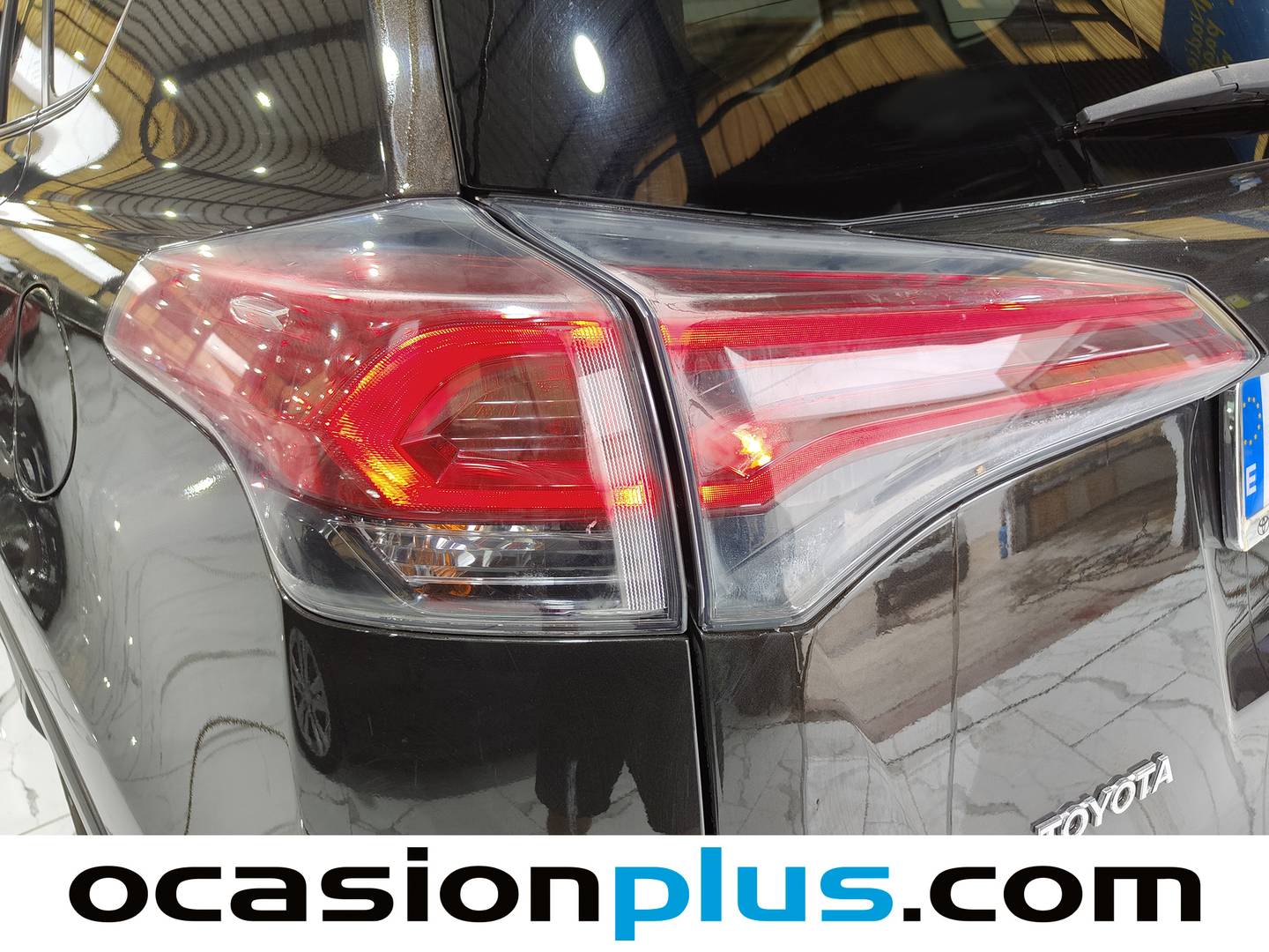 Extras del Toyota Rav4 Toyota Rav4 2.5l hybrid Advance 2WD (197 CV)