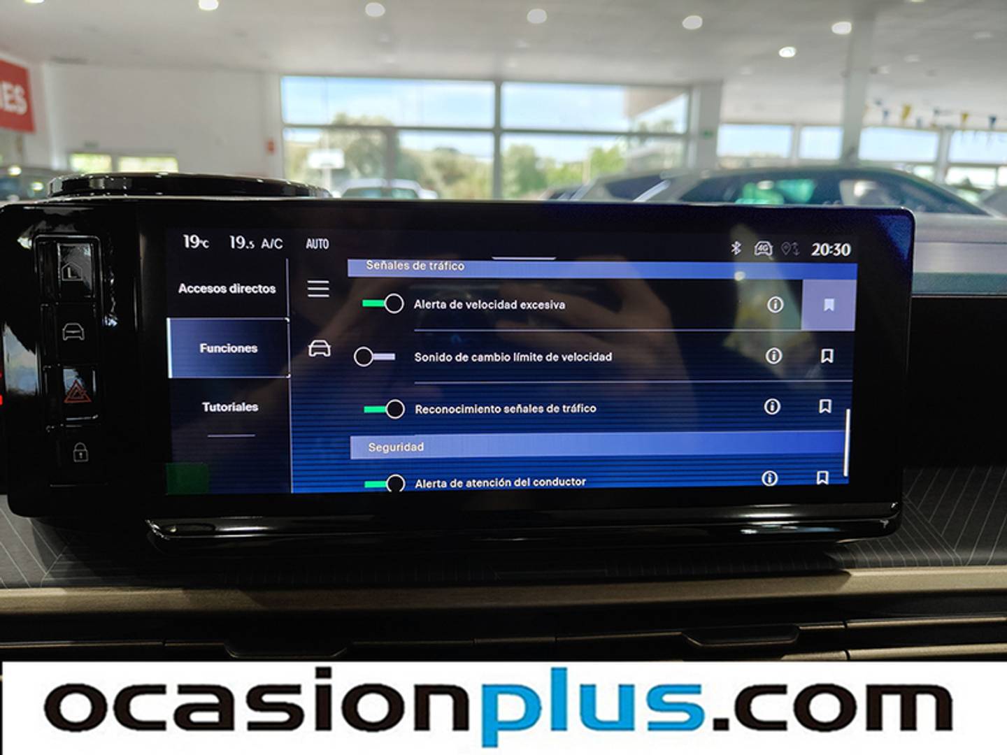 Foto Lancia Ypsilon Lancia Ypsilon Hybrid Auto (100 CV)