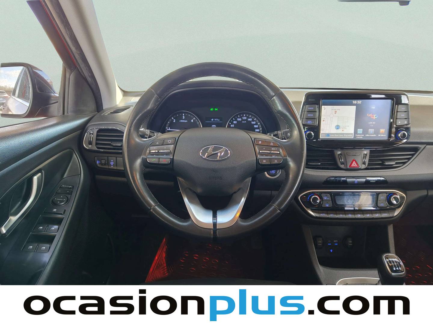 Hyundai i30 Hyundai i30 1.6 CRDI Tecno Fastback (136 CV) manual