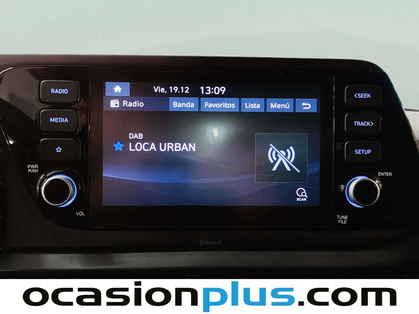 Foto Hyundai i20 Hyundai i20 1.0 TGDI 48V Tecno DCT (100 CV)