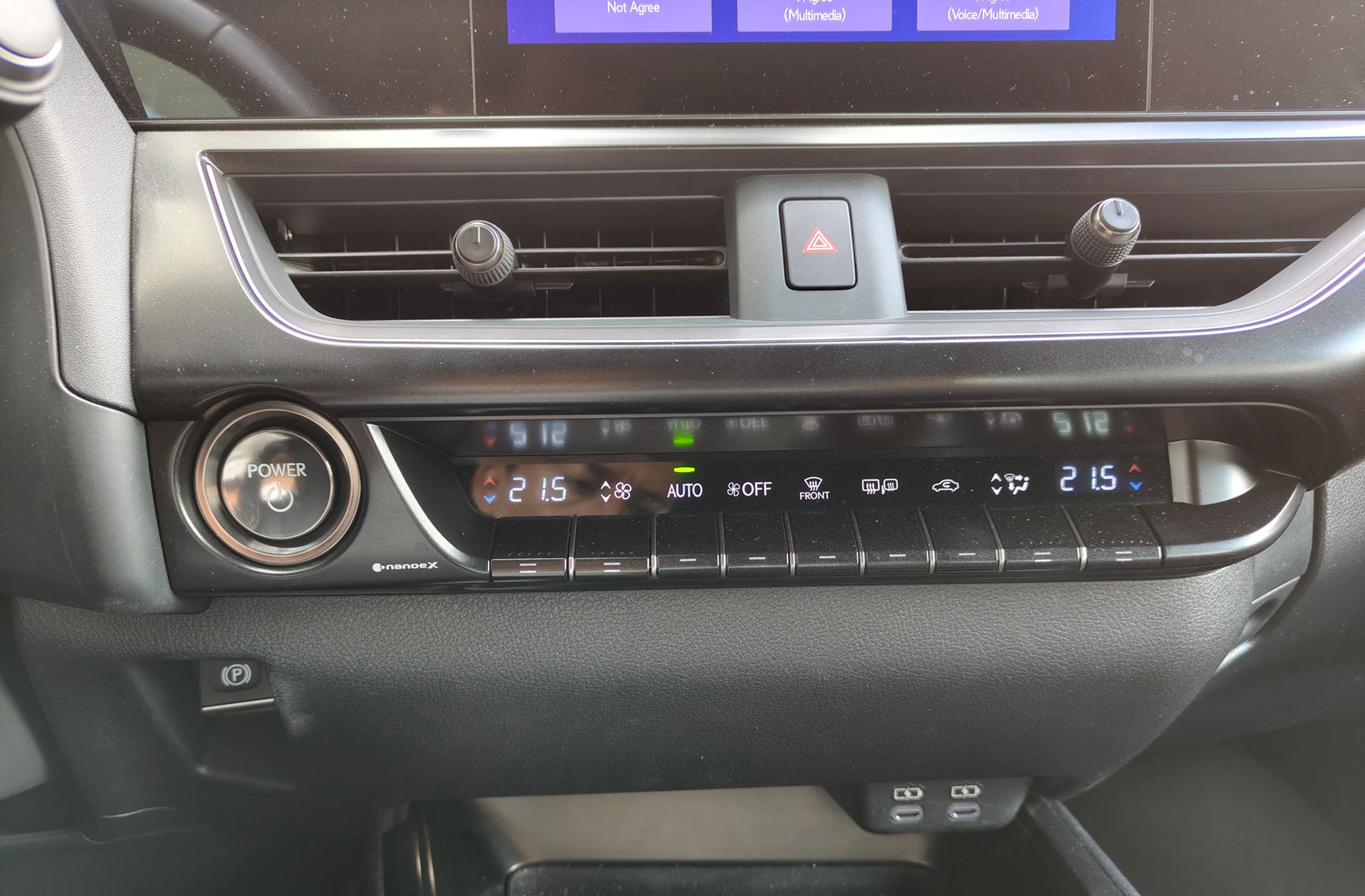 Lexus UX 300h UX - foto 28