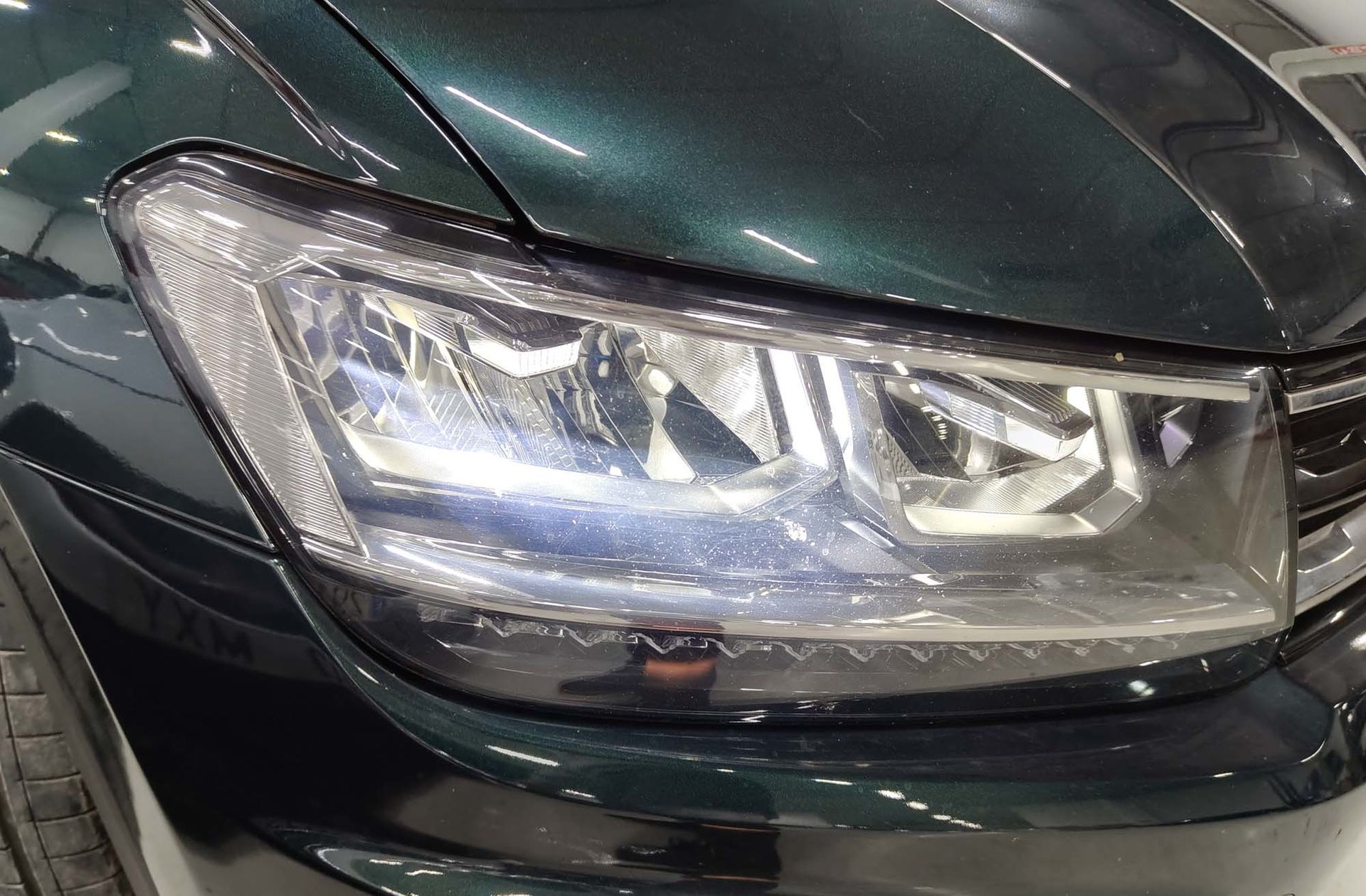 Volkswagen Tiguan Advance 2.0 TDI DSG - foto 14