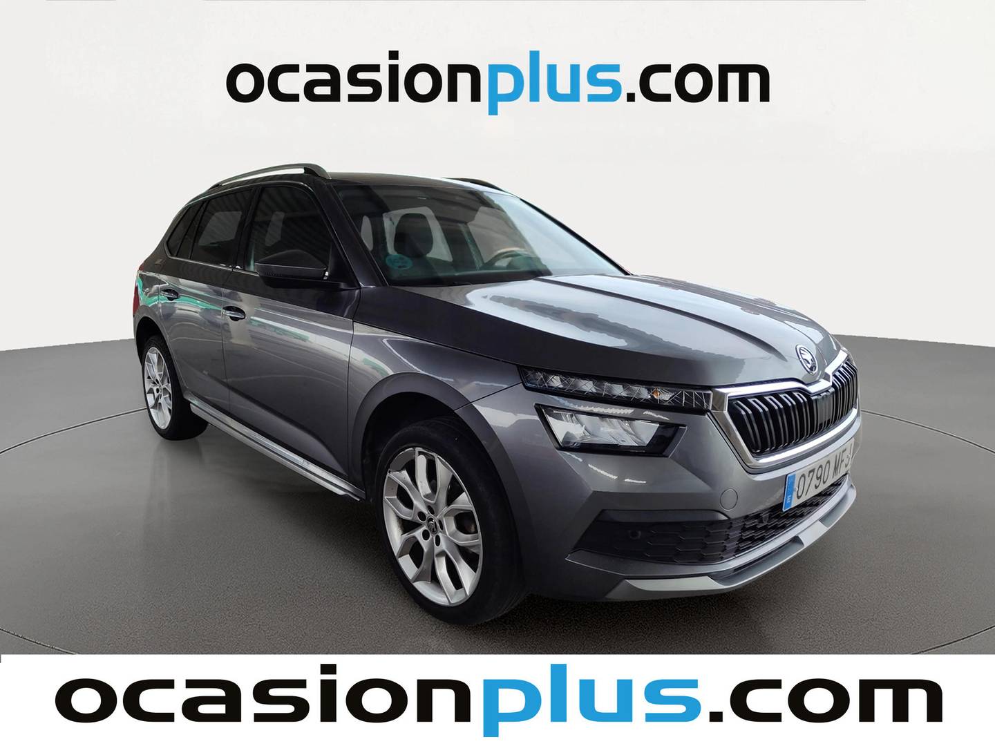 Foto delantera Skoda Kamiq Skoda Kamiq 1.0 TSI Style DSG (110 CV) derecha