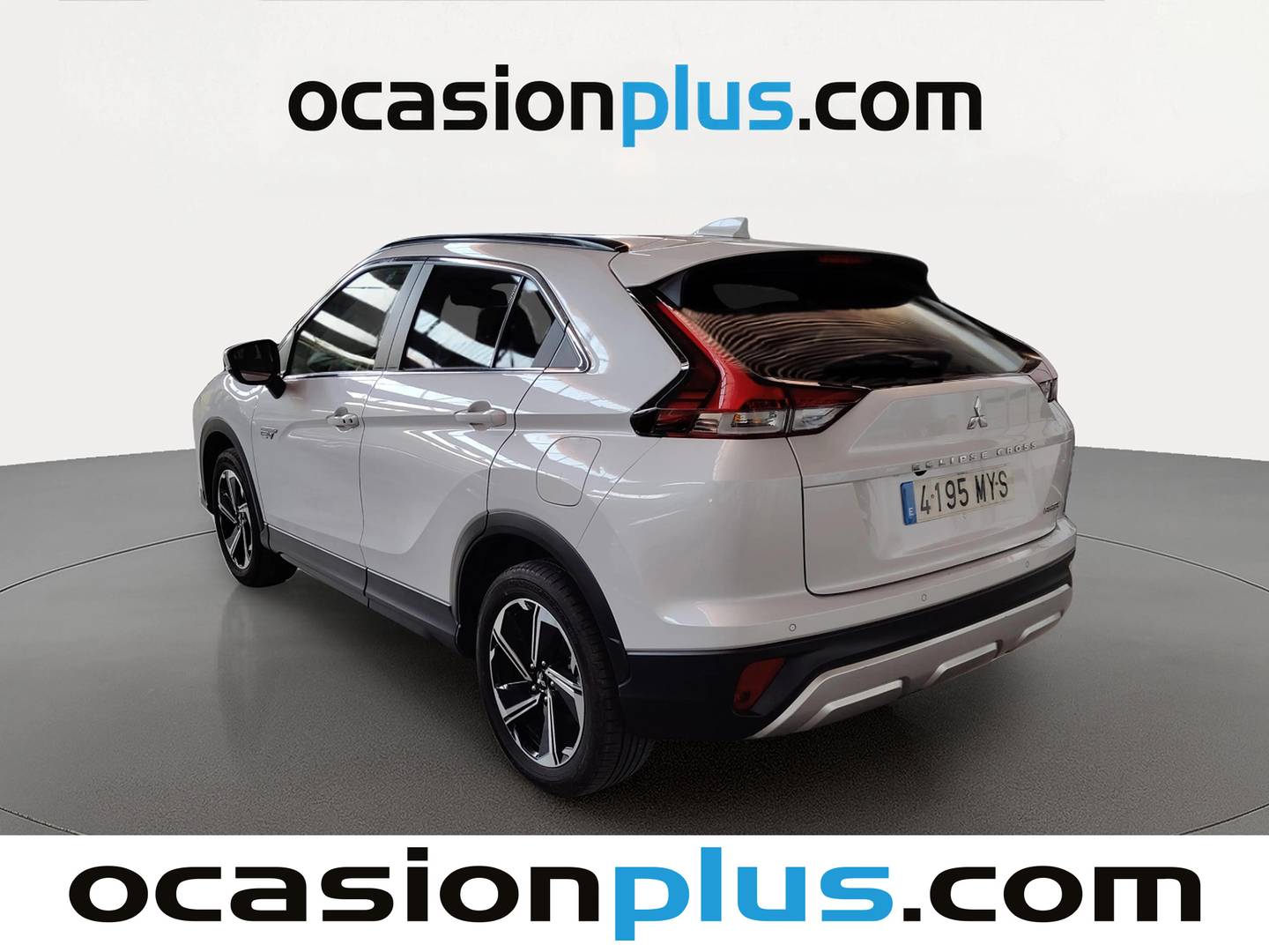 Foto trasera Mitsubishi Eclipse Cross Mitsubishi Eclipse Cross 2.4 PHEV Kaiteki 4WD Auto (188 CV) izquierda