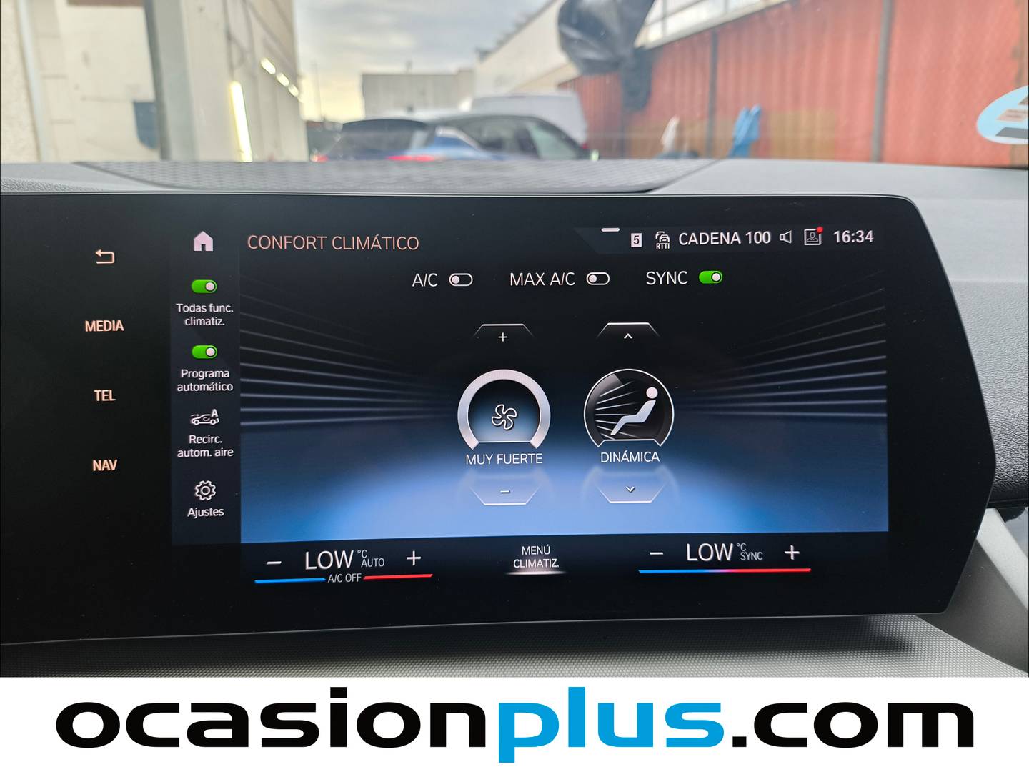 Foto BMW Serie 2 Active Tourer BMW Serie 2 218d Active Tourer  (150 CV)