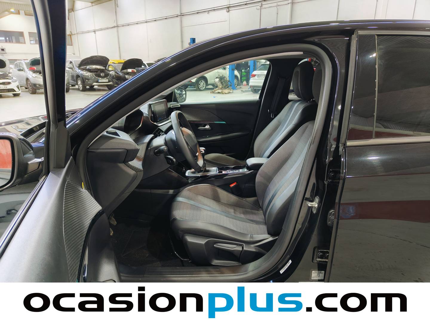 Foto Peugeot 208 Peugeot 208 PureTech 100 Allure (100 CV)