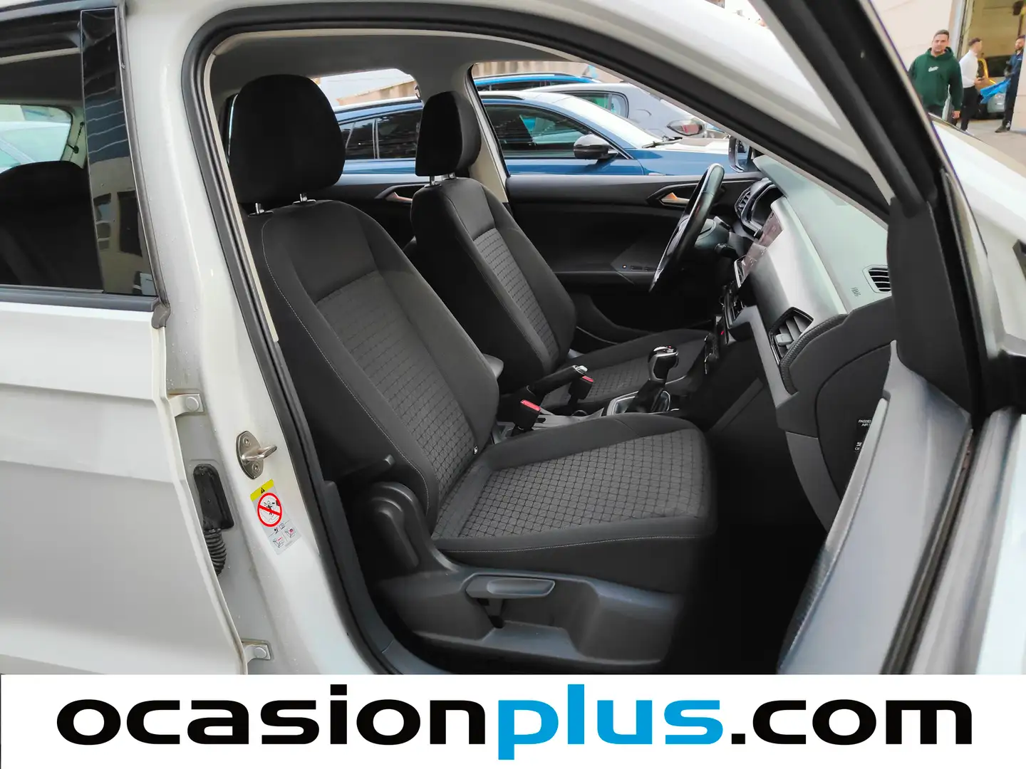 Foto Volkswagen T-Cross Volkswagen T-Cross Advance 1.0 TSI (110 CV) DSG