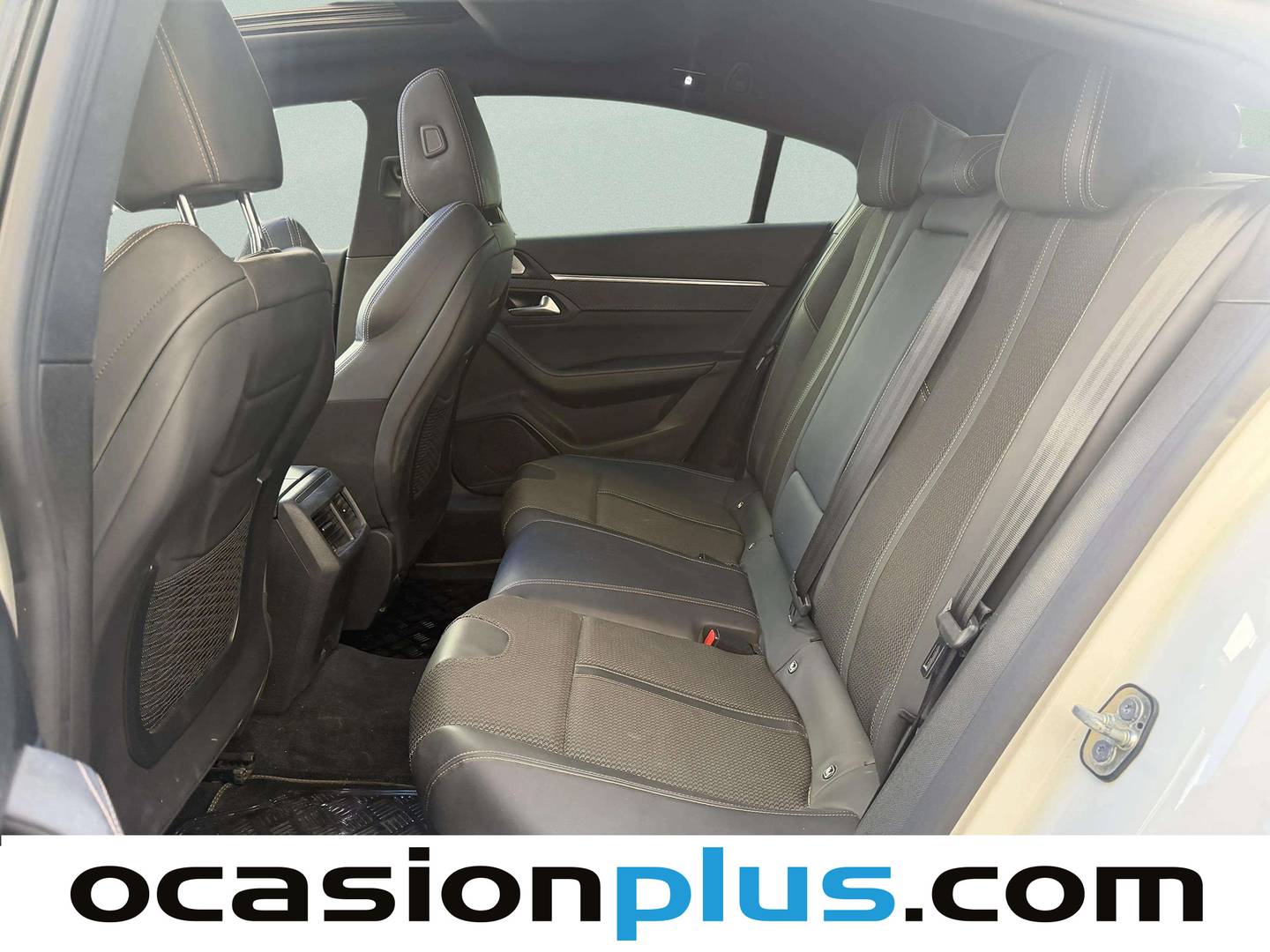 Foto asientos traseros Peugeot 508 Peugeot 508 BlueHDi 160 S&S GT Line EAT8 (160 CV)