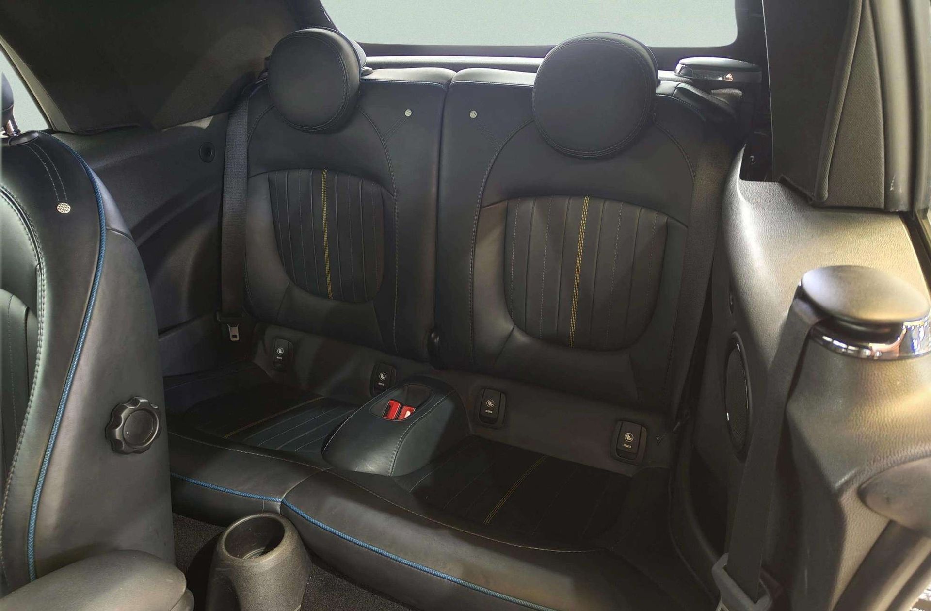 MINI Cooper Cabrio - foto 14