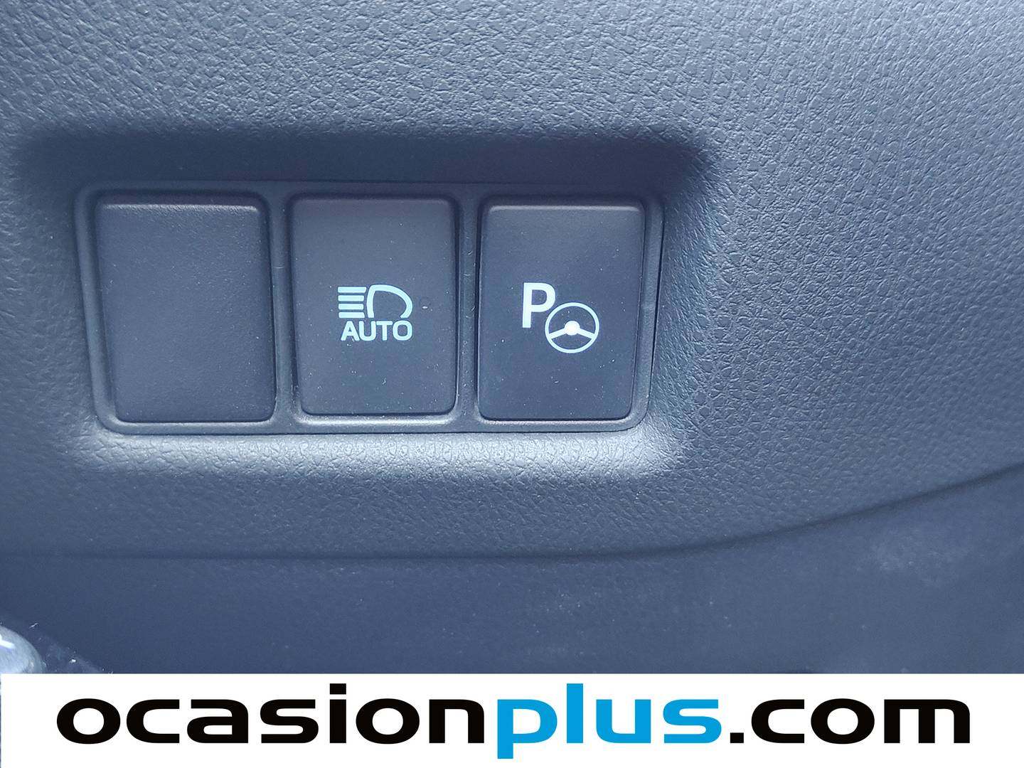 Accesorios del Toyota C-HR Toyota C-HR 1.8 125H Launch Edition (122 CV)