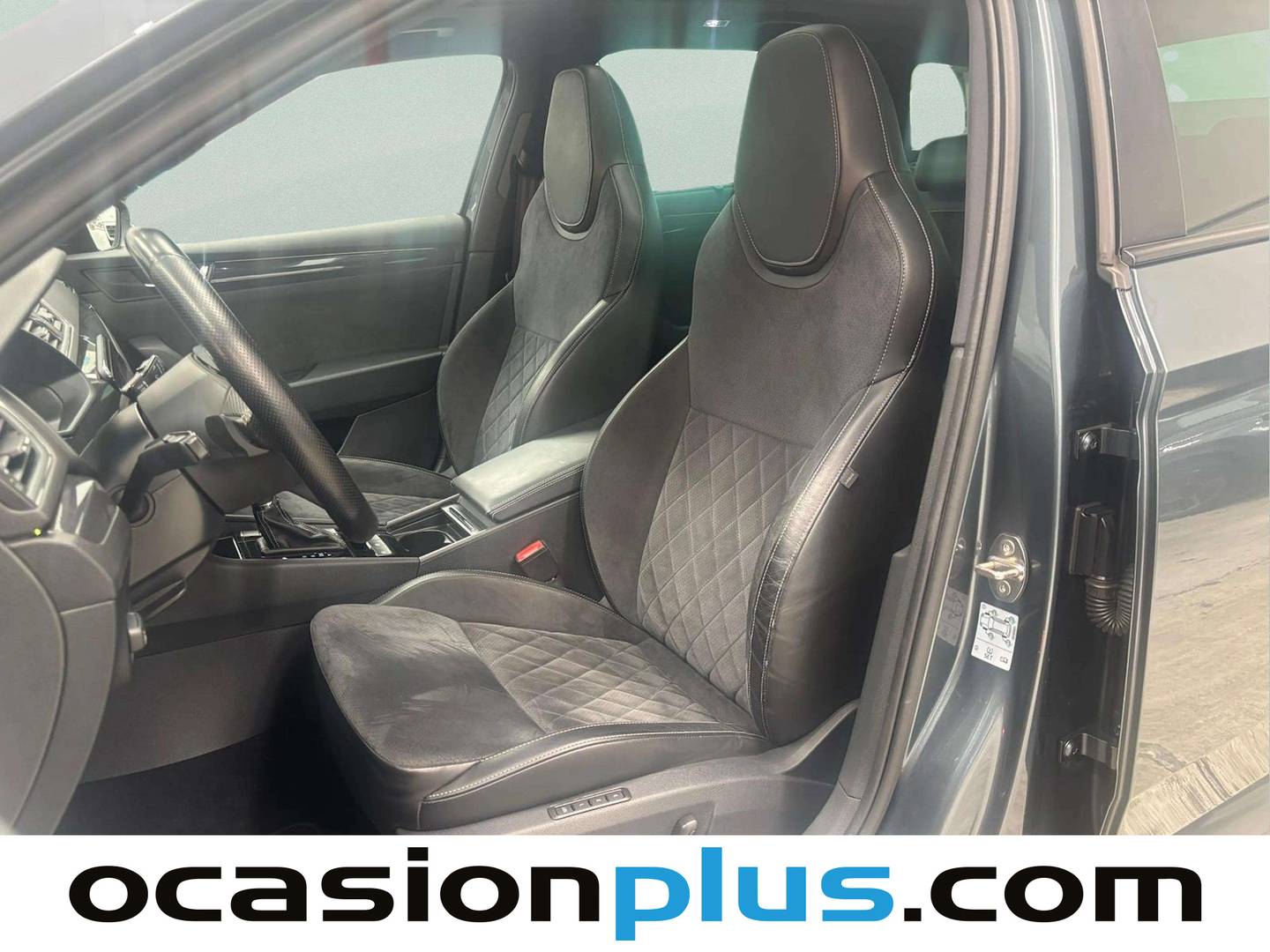 Foto asientos delanteros Skoda Superb Skoda Superb Combi 2.0 TDI Sport Line DSG (190 CV)