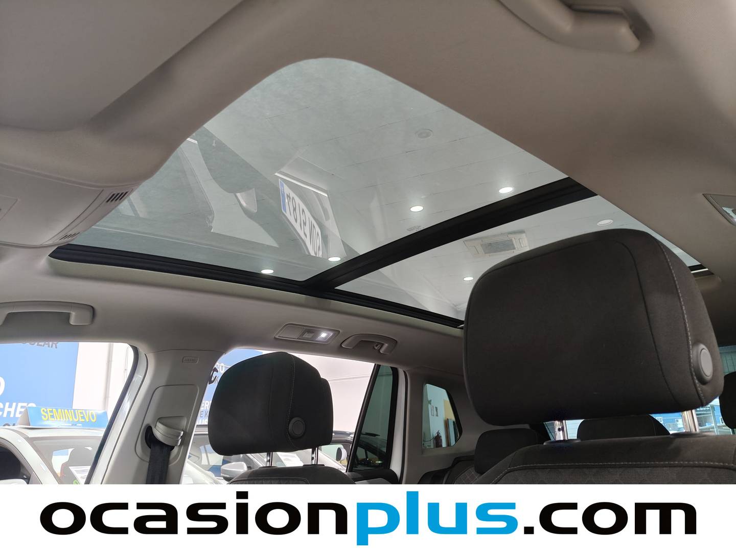 Equipamiento del Volkswagen Tiguan Volkswagen Tiguan 1.4 ACT TSI BlueMotionTech Pack R Line (150 CV) DSG