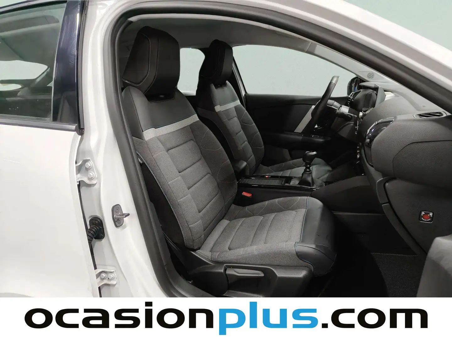 Foto Citroën C4 Citroen C4 PureTech 130 S&S Plus (131 CV)