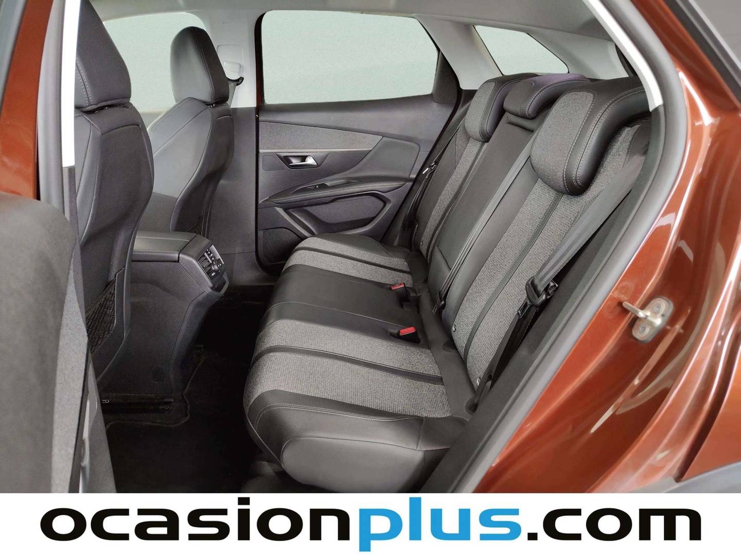 Foto asientos traseros Peugeot 3008 Peugeot 3008 PureTech 130 Allure EAT8 (130 CV)