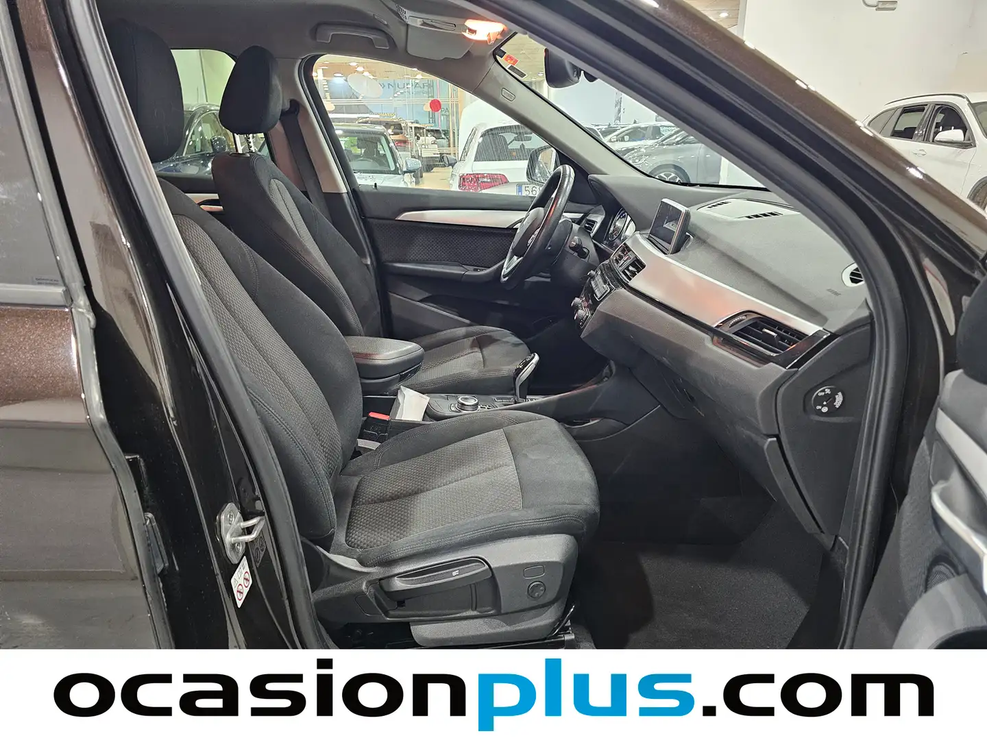 Foto BMW X1 BMW X1 sDrive16d Business (116 CV)