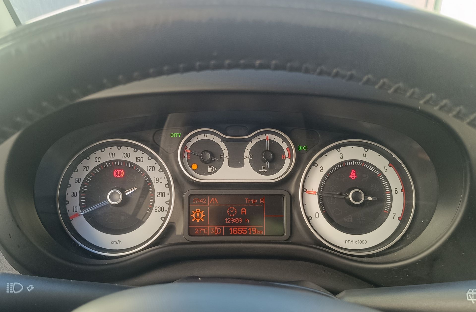 Fiat 500L 1.3 16v MultiJet II Living 7 plazas - foto 23