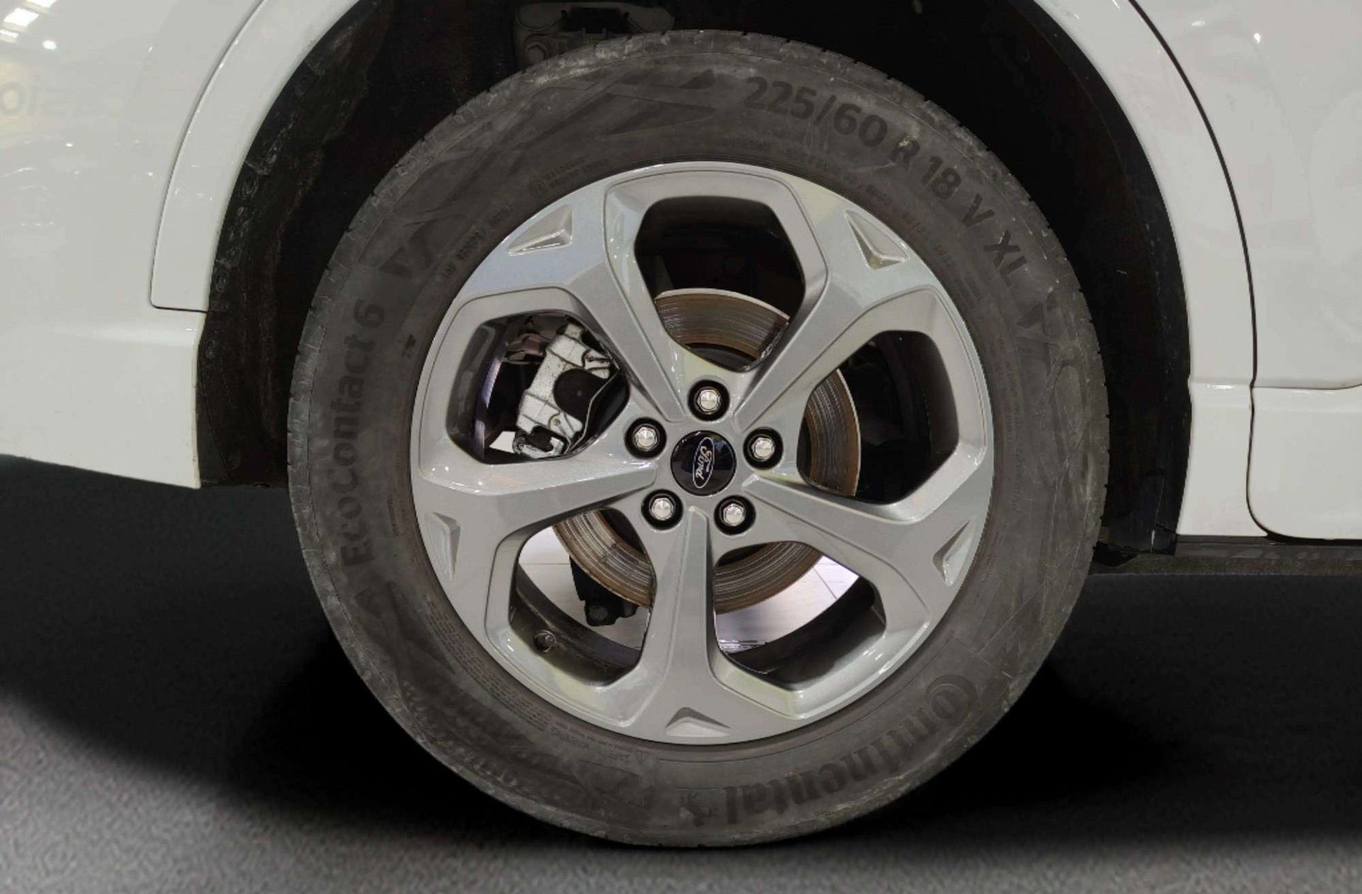 Ford Kuga 1.5T EcoBoost ST-Line 4x2 - foto 39