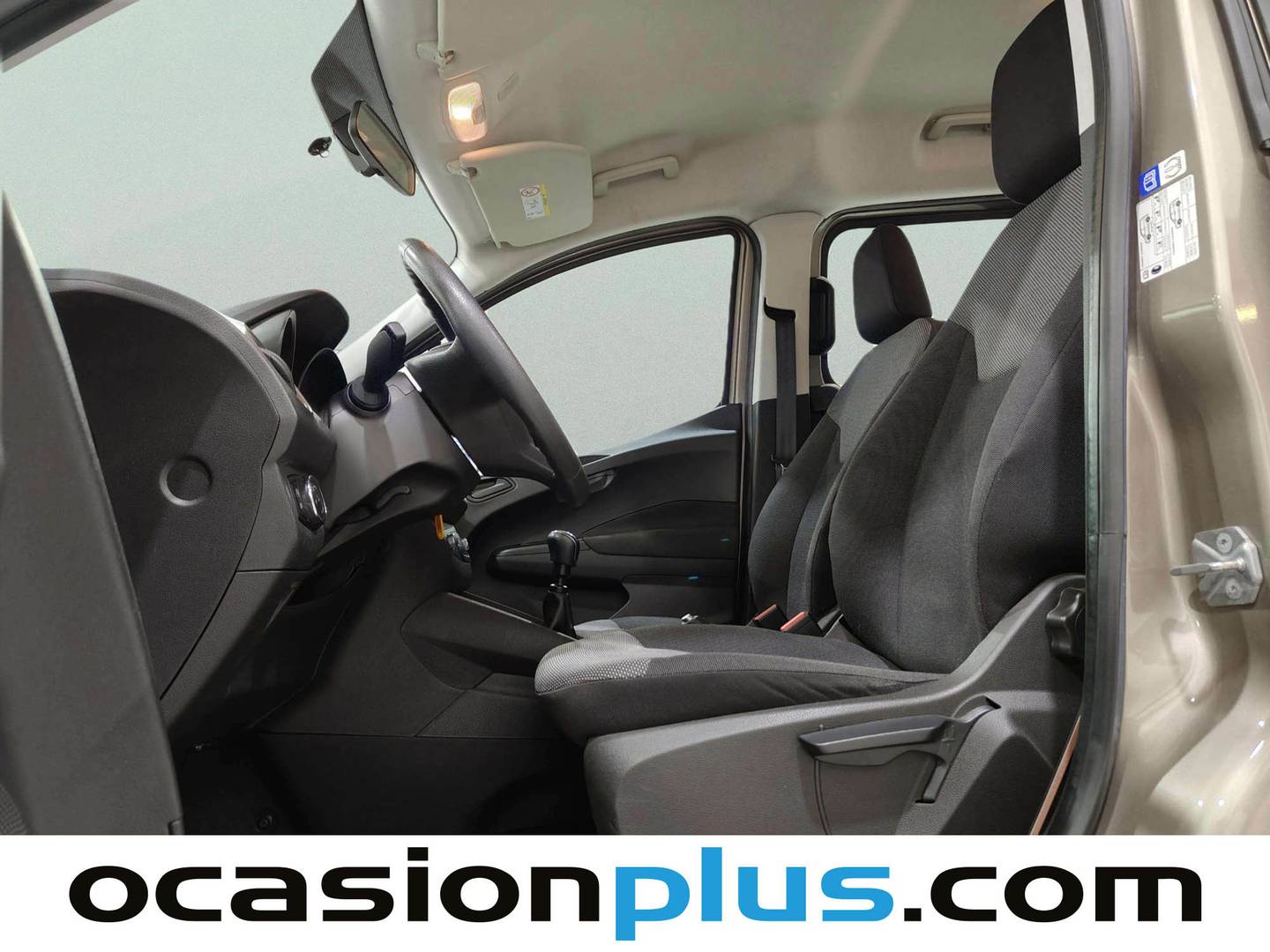 Foto asientos delanteros Ford Tourneo Courier Ford Tourneo Courier 1.0 EcoBoost Ambiente (100 CV)