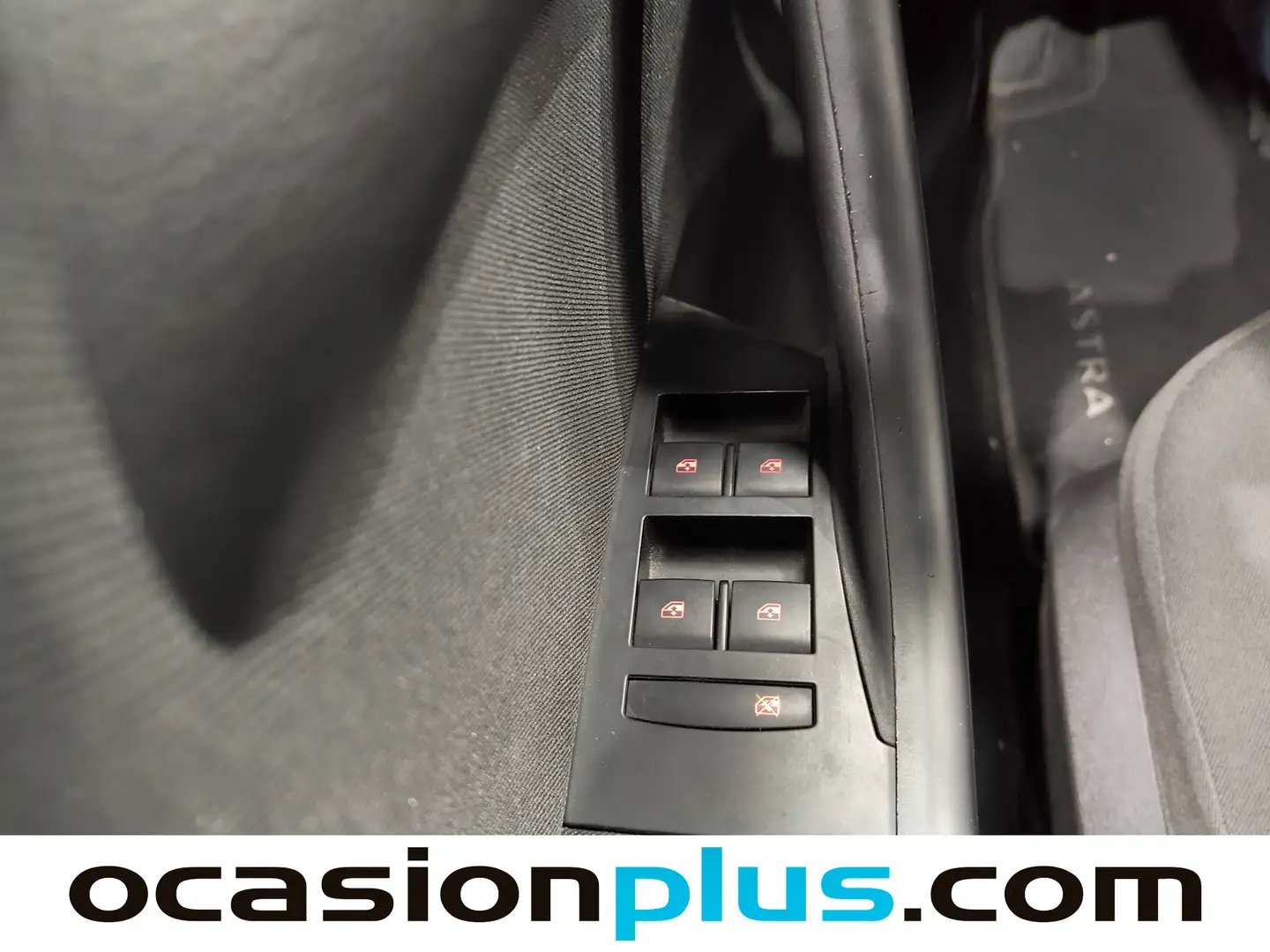 Foto Opel Astra Opel Astra 1.4 Turbo GLP Elegance  (140 CV)