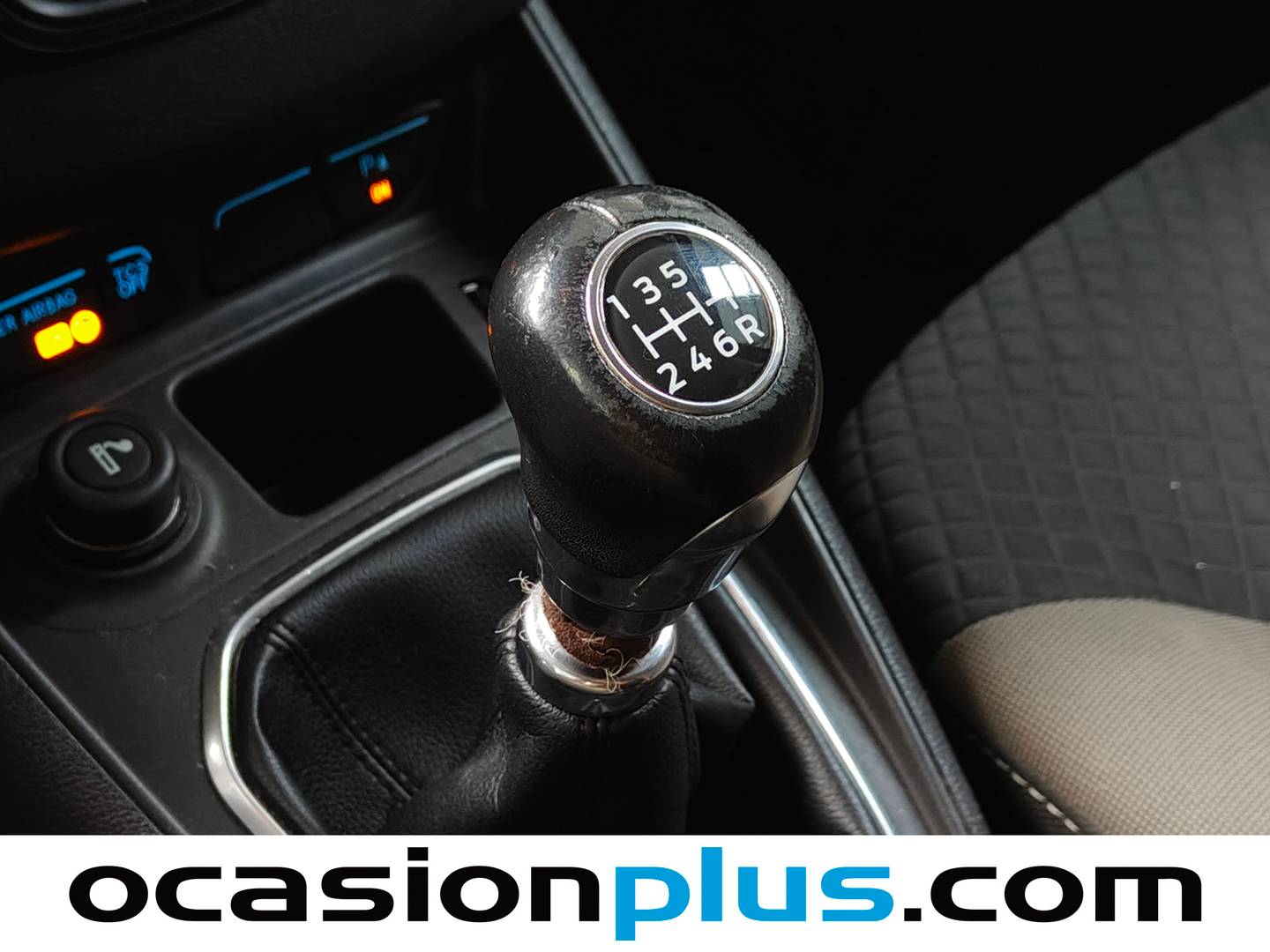 Ford Tourneo Courier Ford Tourneo Courier 1.0 EcoBoost Titanium (100 CV) de segunda mano