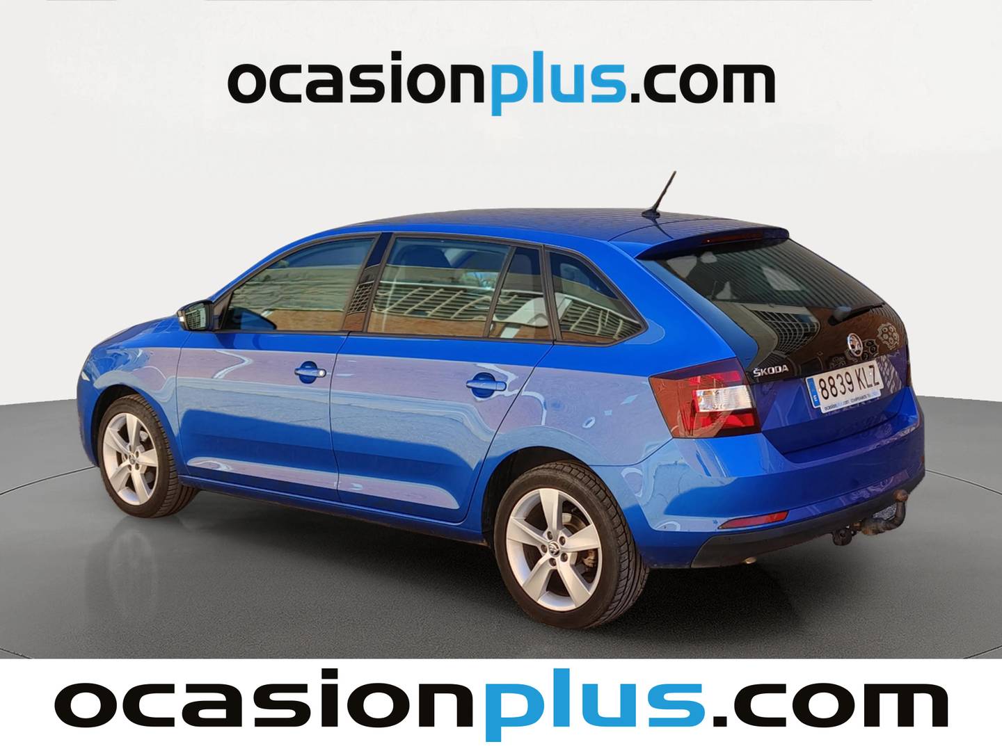 Foto trasera Skoda Spaceback Skoda Spaceback 1.0 TSI Like (95 CV) izquierda