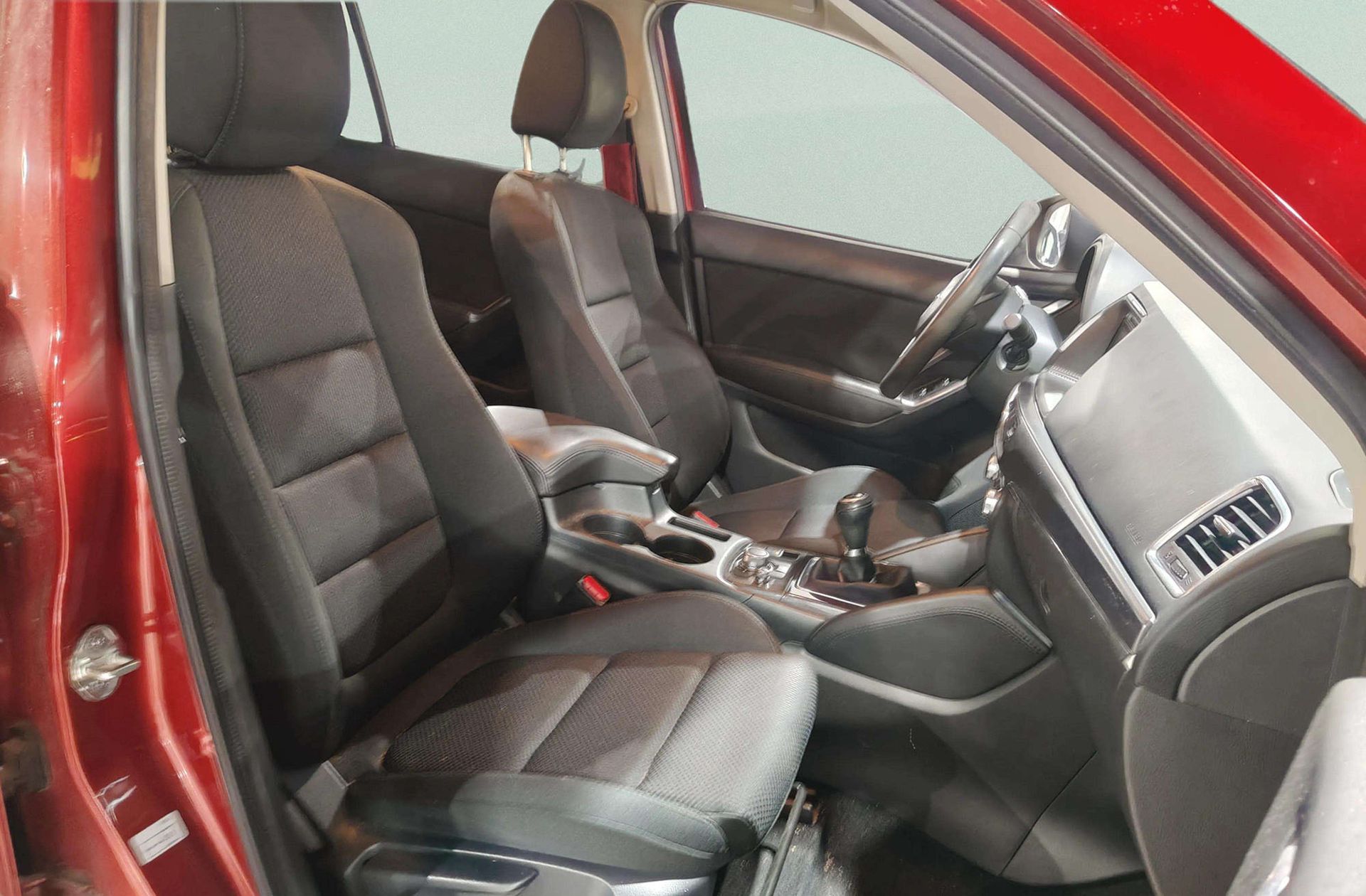 Mazda CX-5 2.2 DE Luxury 2WD - foto 19