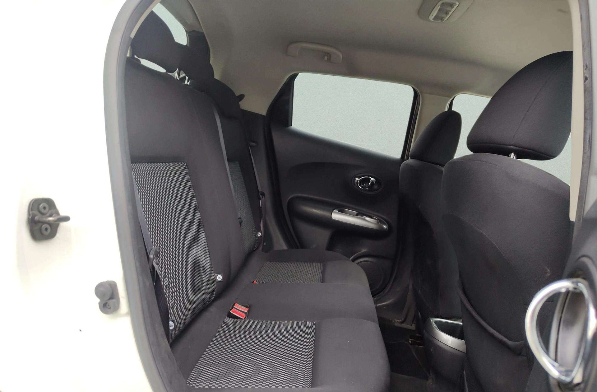 Nissan Juke 1.5 dCi Acenta 4x2 - foto 13