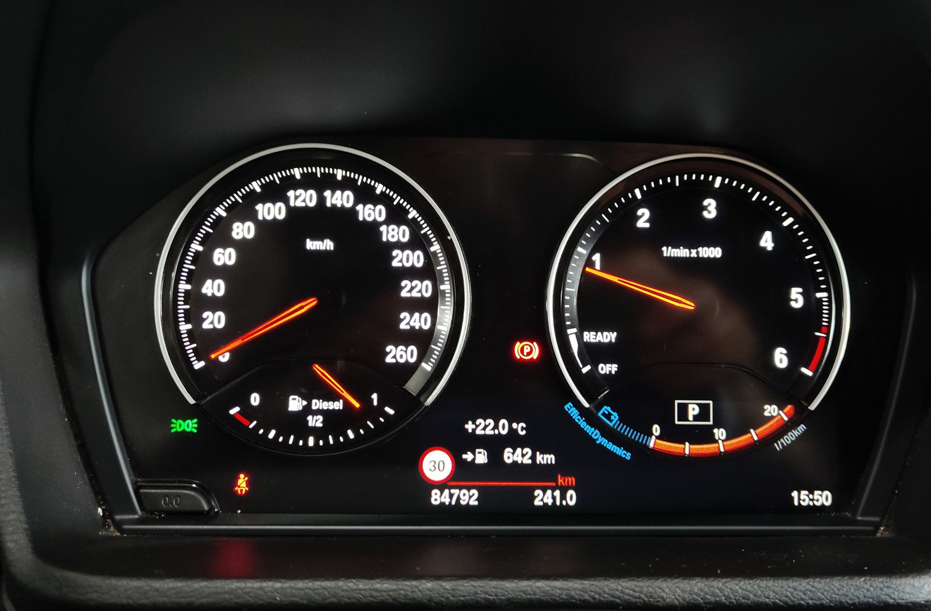 BMW X1 sDrive18d - foto 25