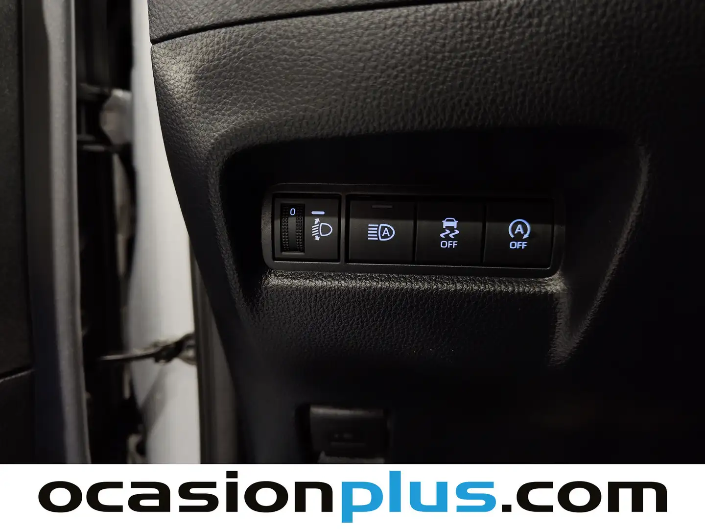 Foto Toyota Aygo X Cross Toyota Aygo X Cross 1.0 VVT-I Play (72 CV)