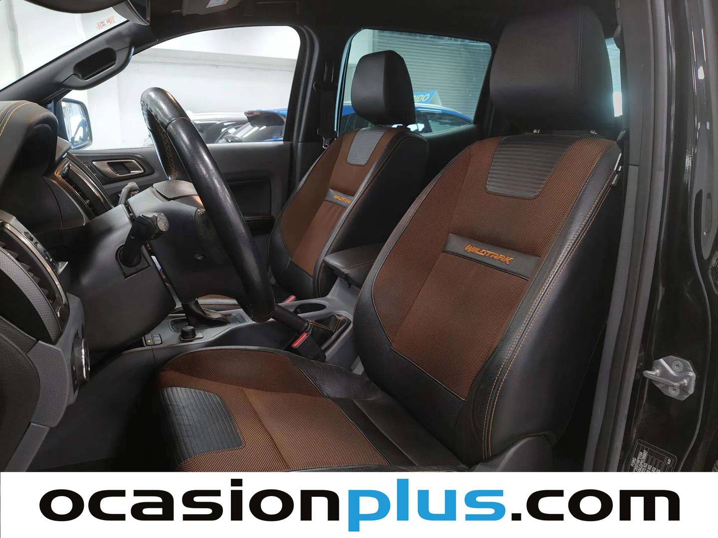 Foto asientos delanteros Ford Ranger Ford Ranger 3.2 TDCI Doble Cabina Wildtrack 4x4 AT (200 CV)