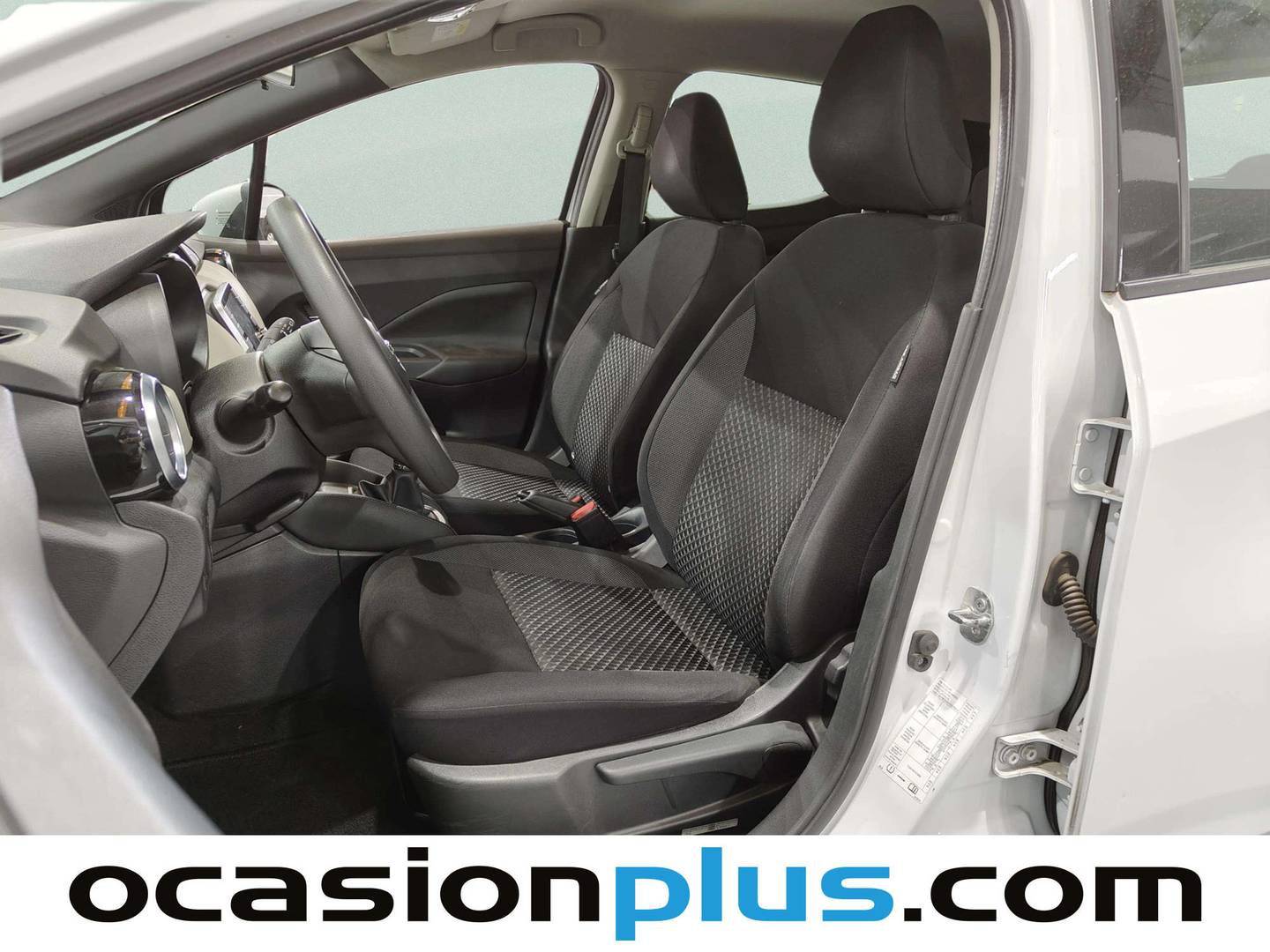 Foto asientos delanteros Nissan Micra Nissan Micra IG-T Visia (92 CV)