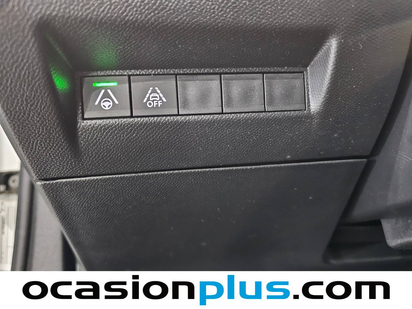 Foto Peugeot e-2008 Peugeot e-2008 Eléctrico GT 100 kW (136 CV)